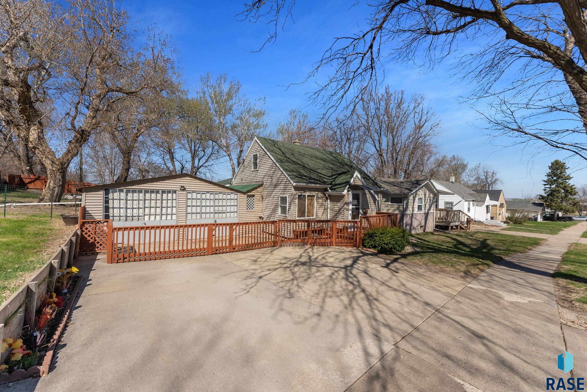 1219 N Spring Ave Avenue, Sioux Falls, New Jersey image 4