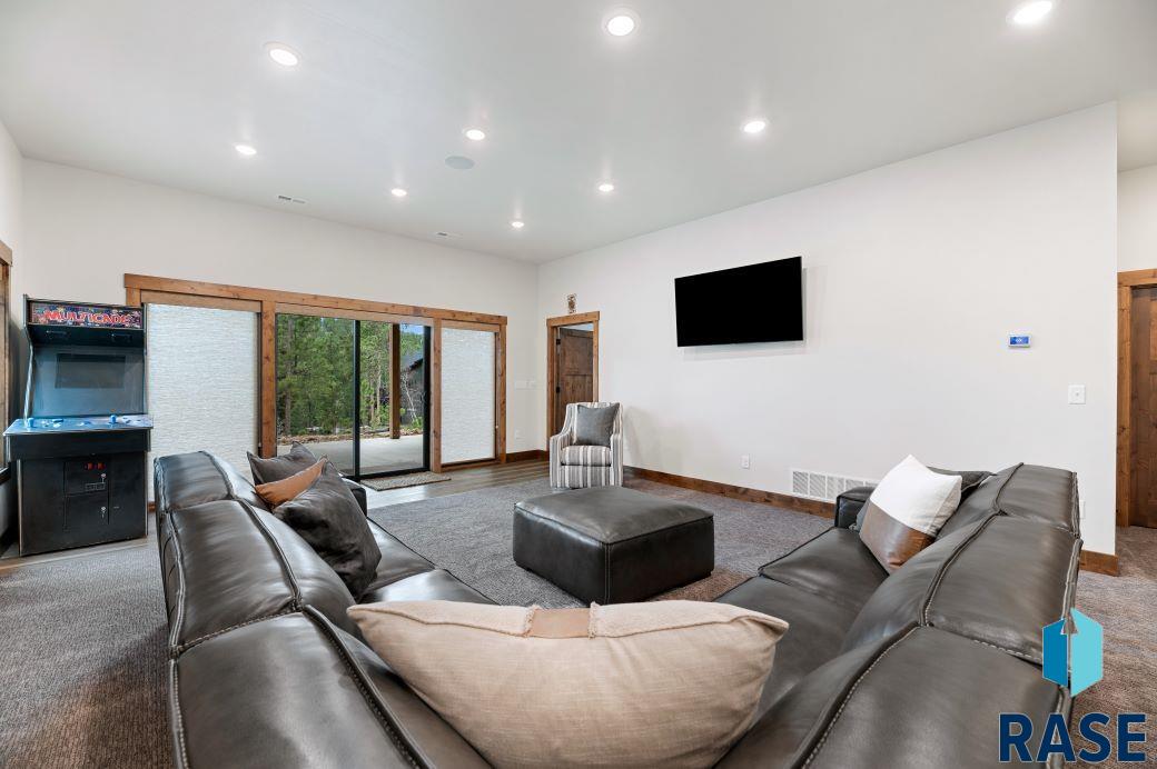 11313 Springwood Ct Court, Lead, South Dakota image 17