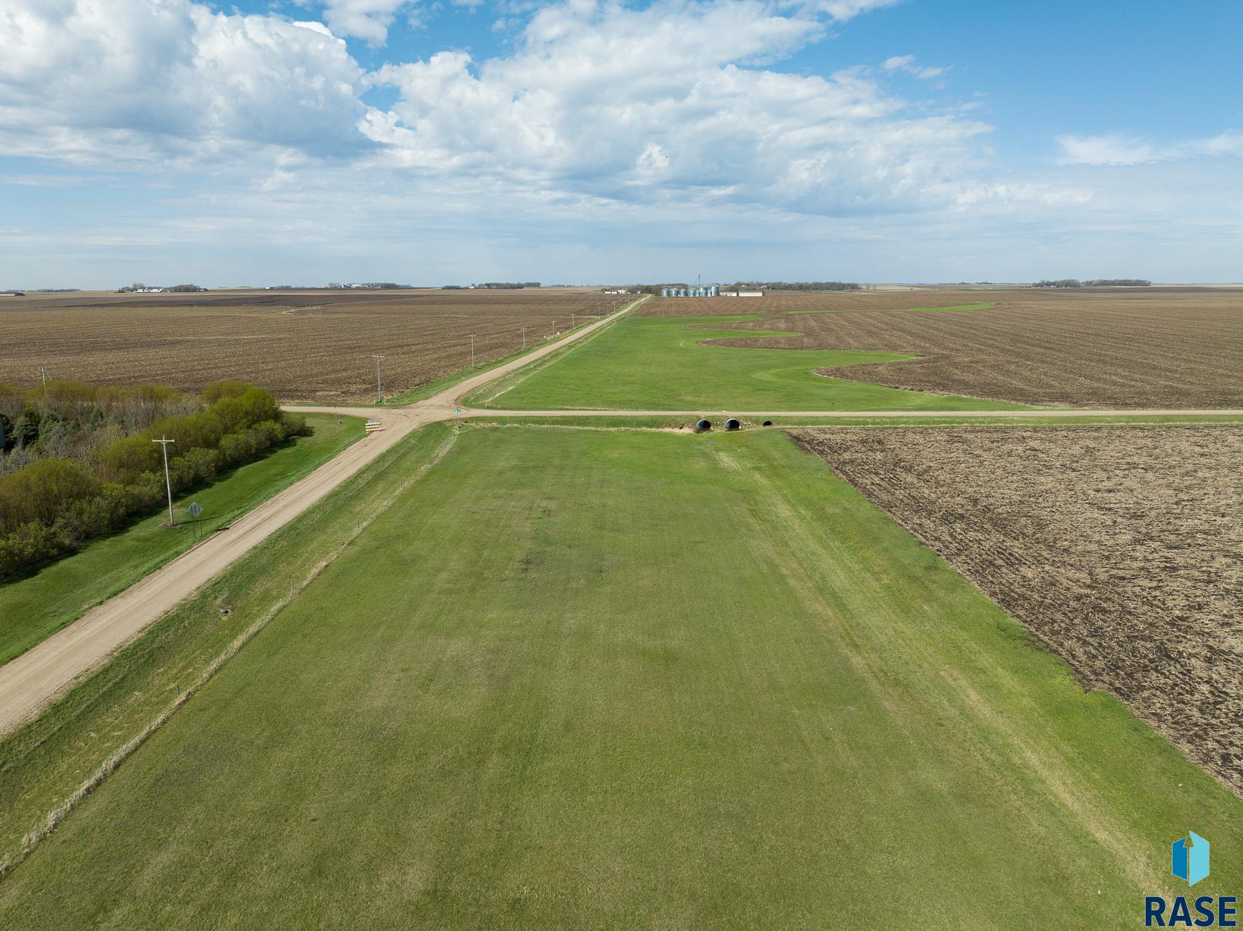 481st Ave Avenue, Dell Rapids, South Dakota image 3