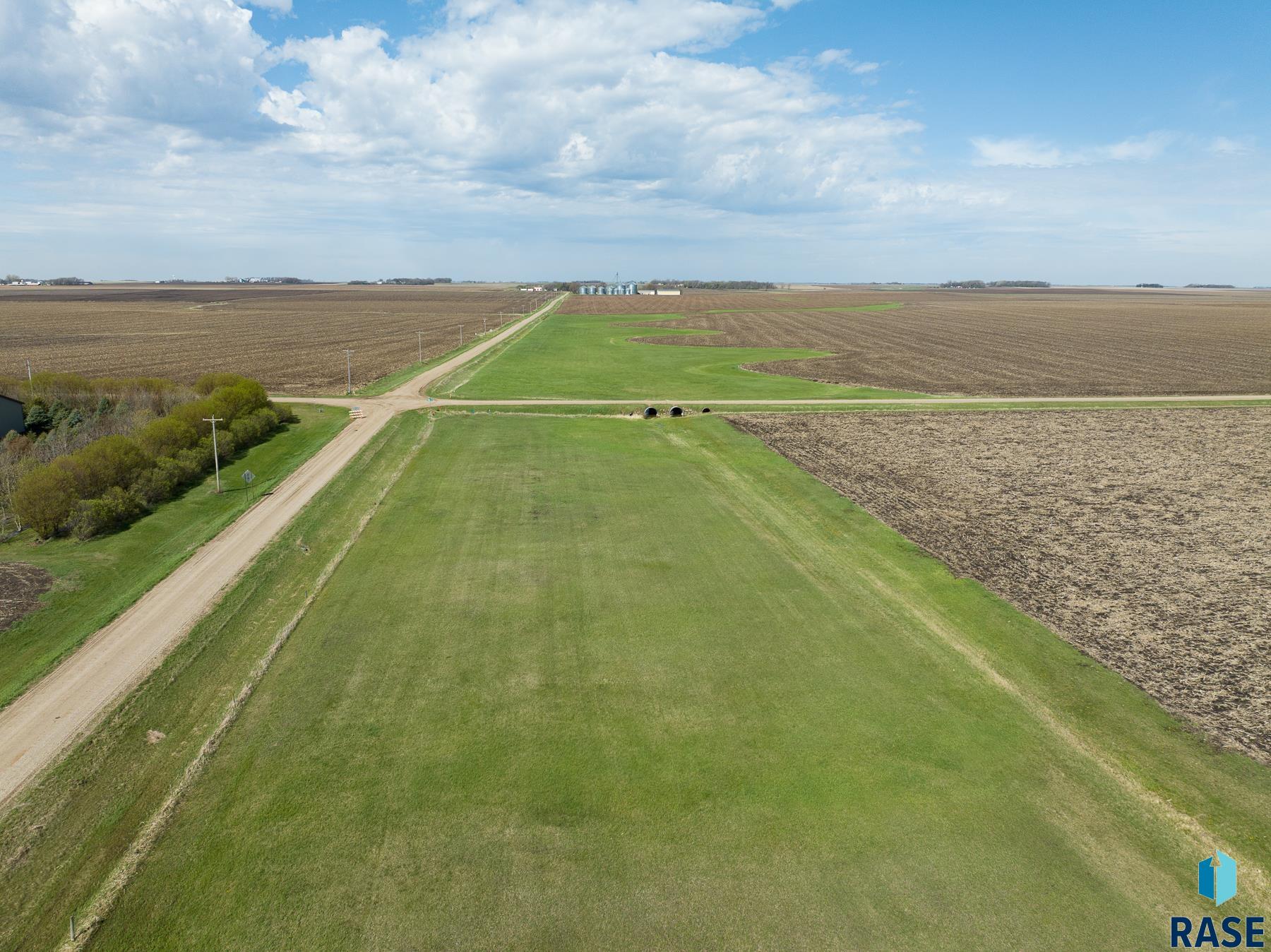 481st Ave Avenue, Dell Rapids, South Dakota image 5