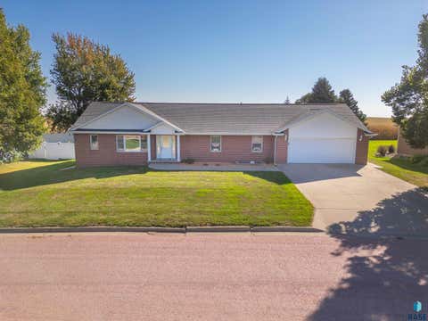 Homes For Sale - 608 S Douglas Street<br/> Inwood, IA 51240