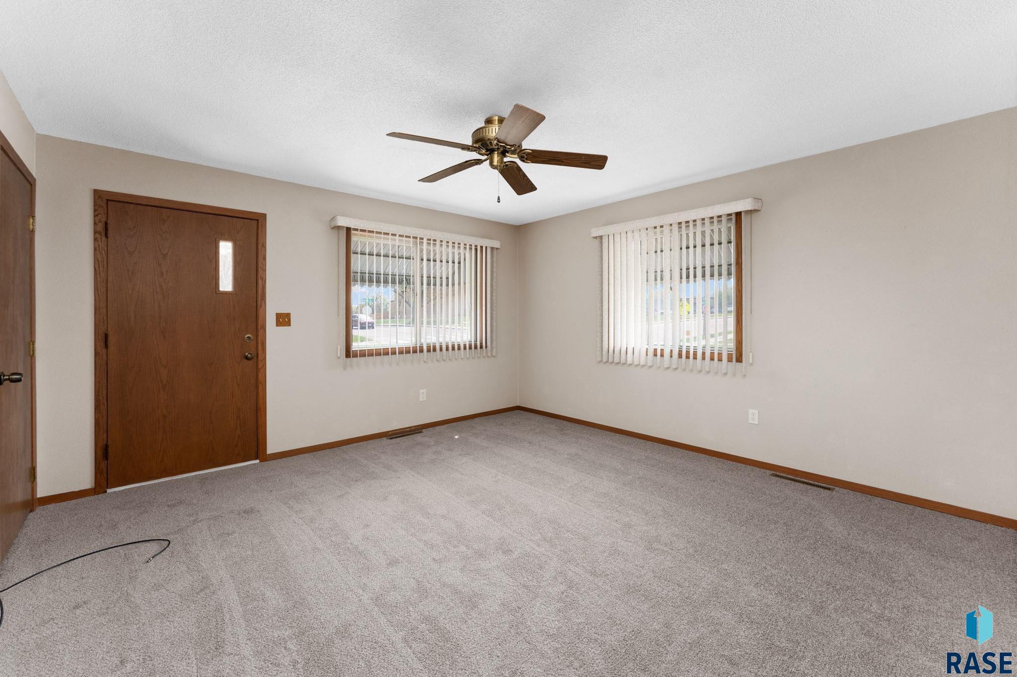 933 Bahnson Ave Avenue, Sioux Falls, New Jersey image 15
