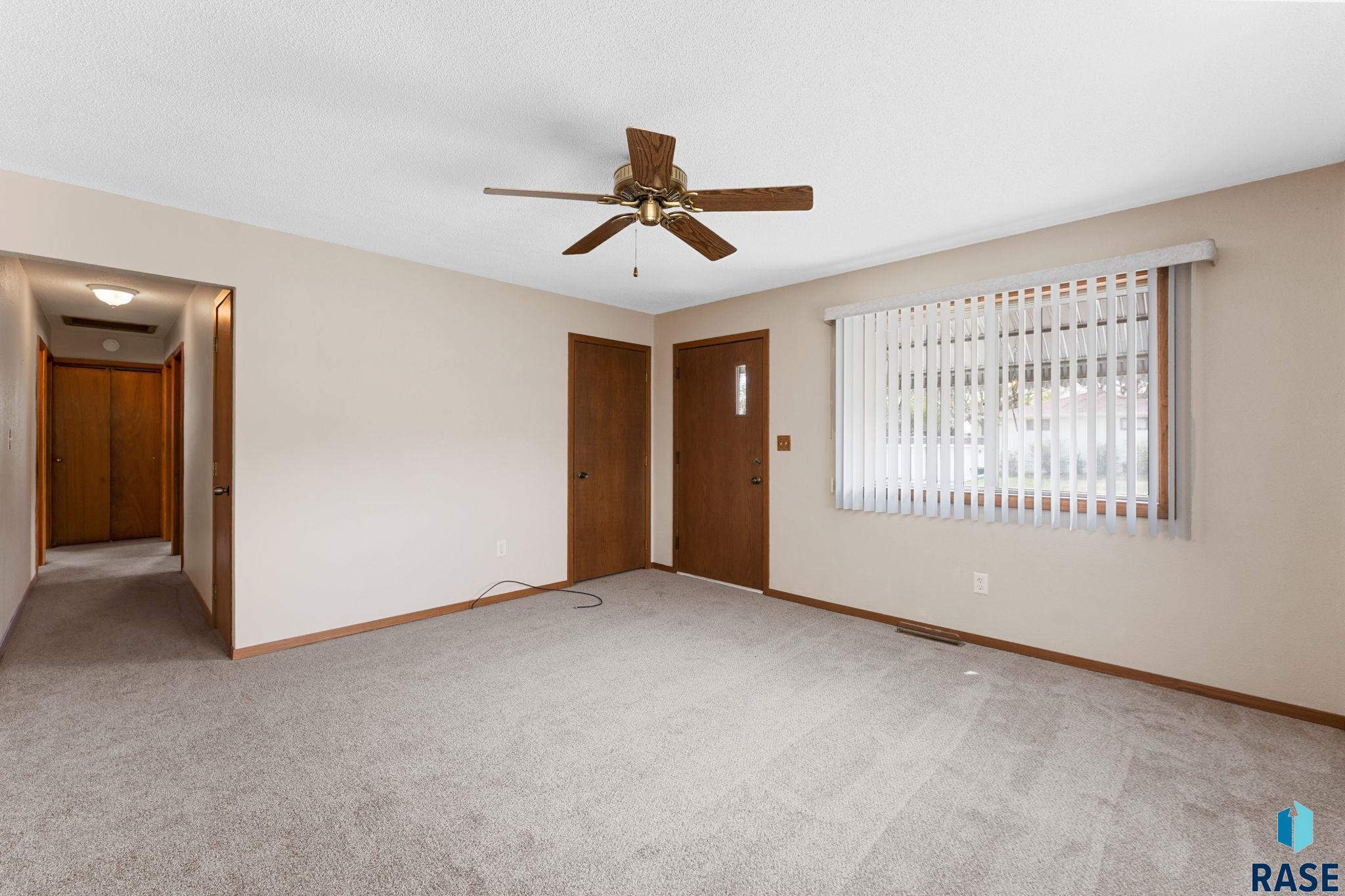 933 Bahnson Ave Avenue, Sioux Falls, New Jersey image 14