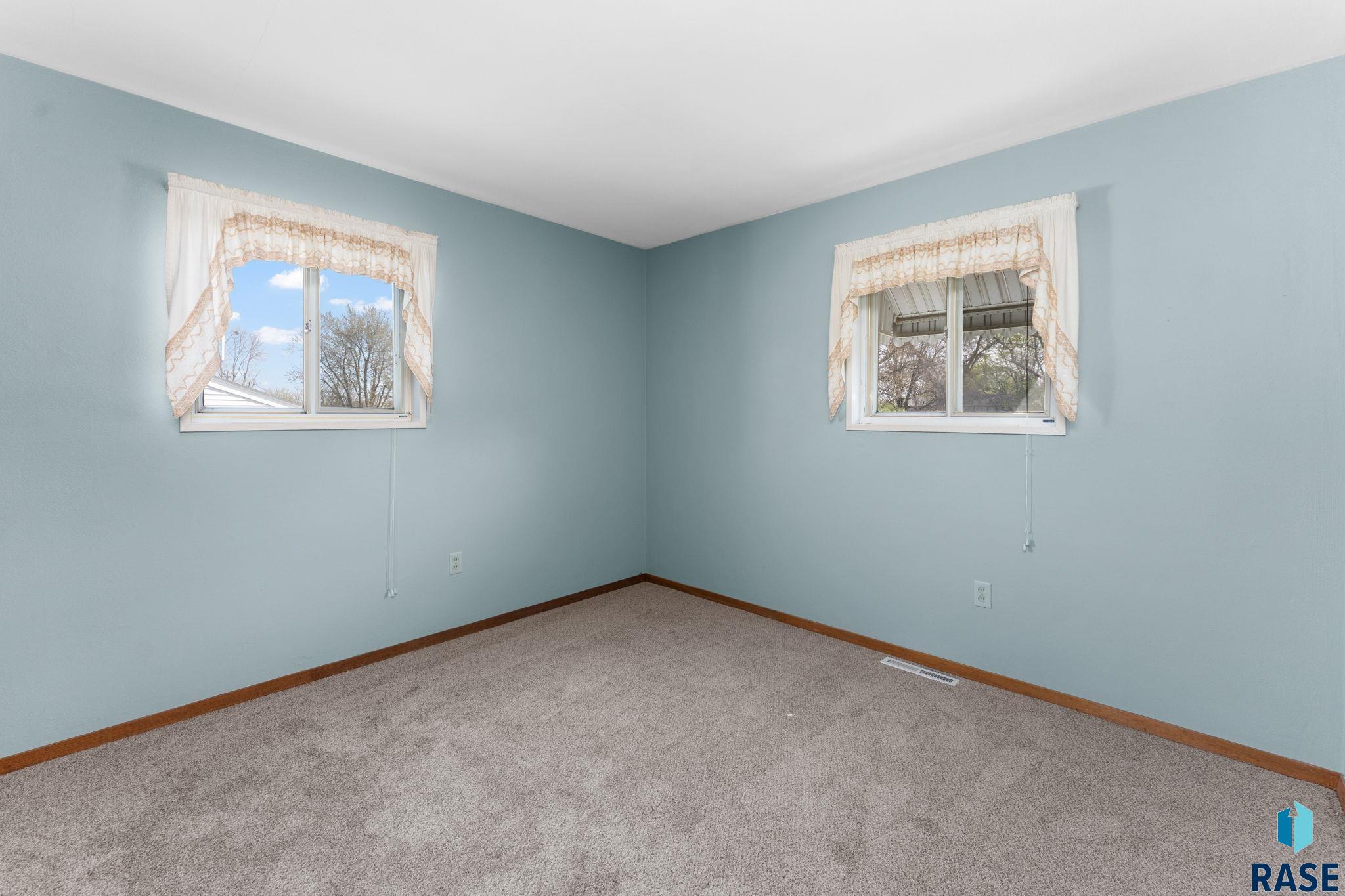 933 Bahnson Ave Avenue, Sioux Falls, New Jersey image 20