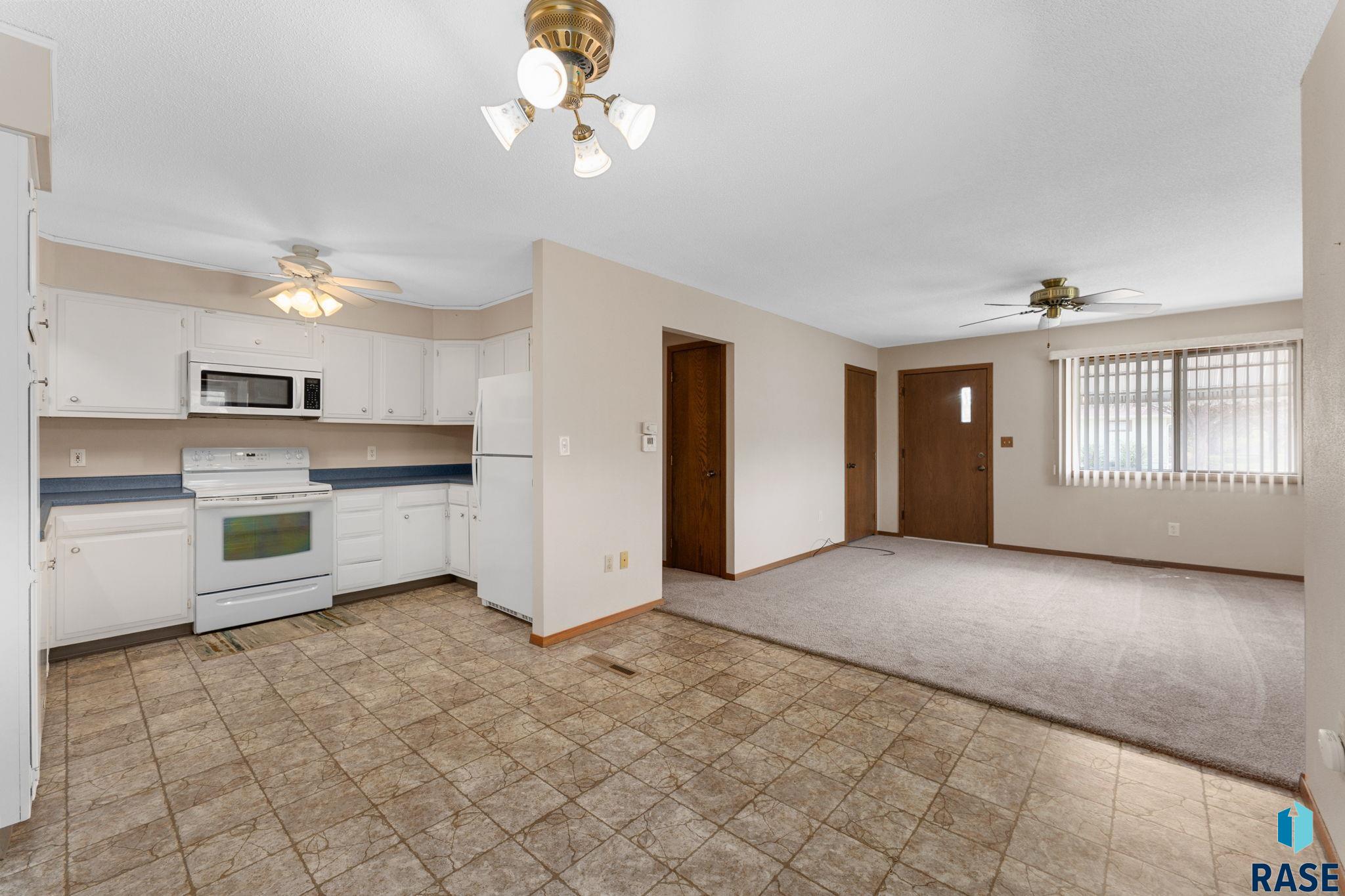 933 Bahnson Ave Avenue, Sioux Falls, New Jersey image 4