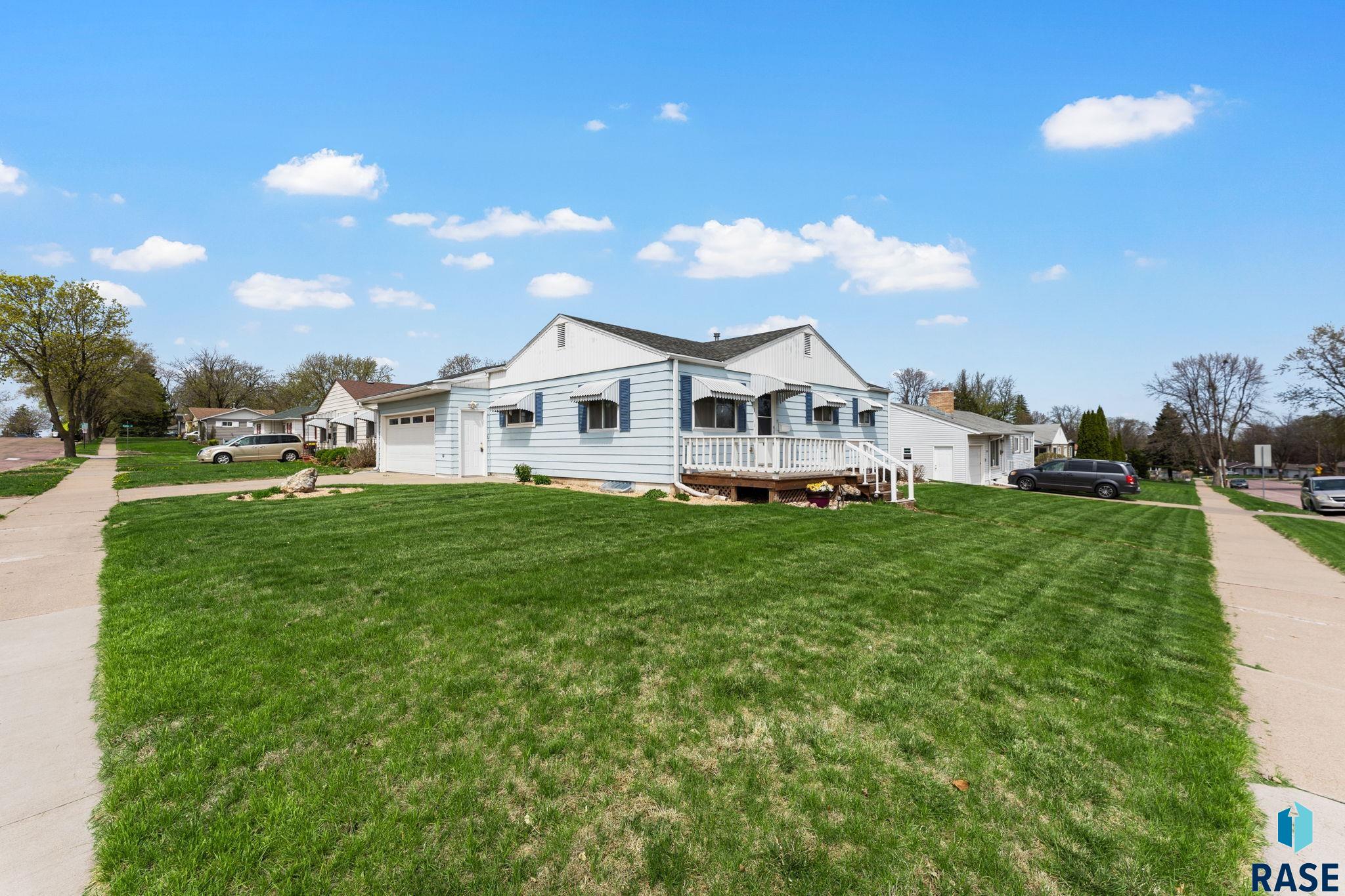 933 Bahnson Ave Avenue, Sioux Falls, New Jersey image 2