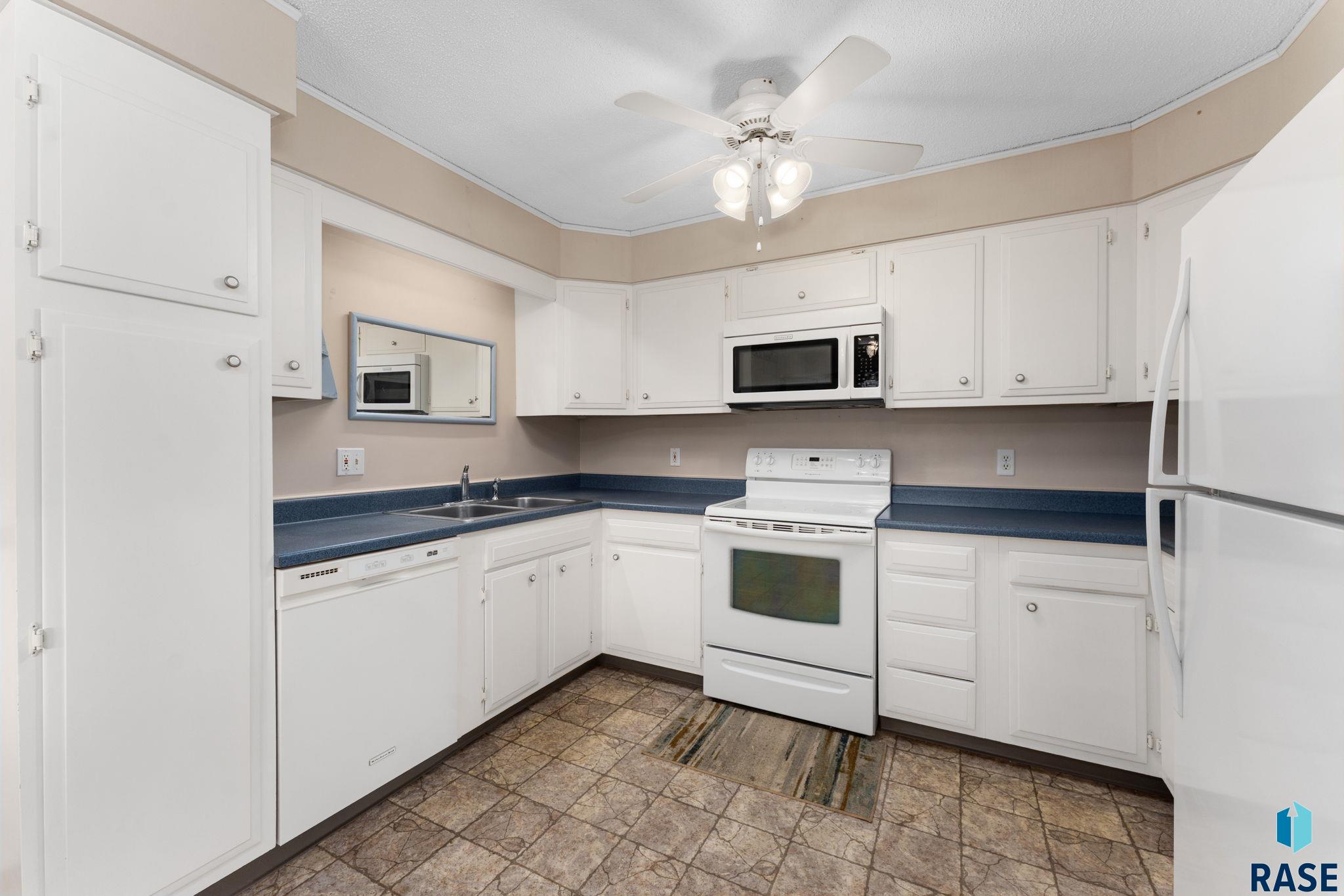 933 Bahnson Ave Avenue, Sioux Falls, New Jersey image 8