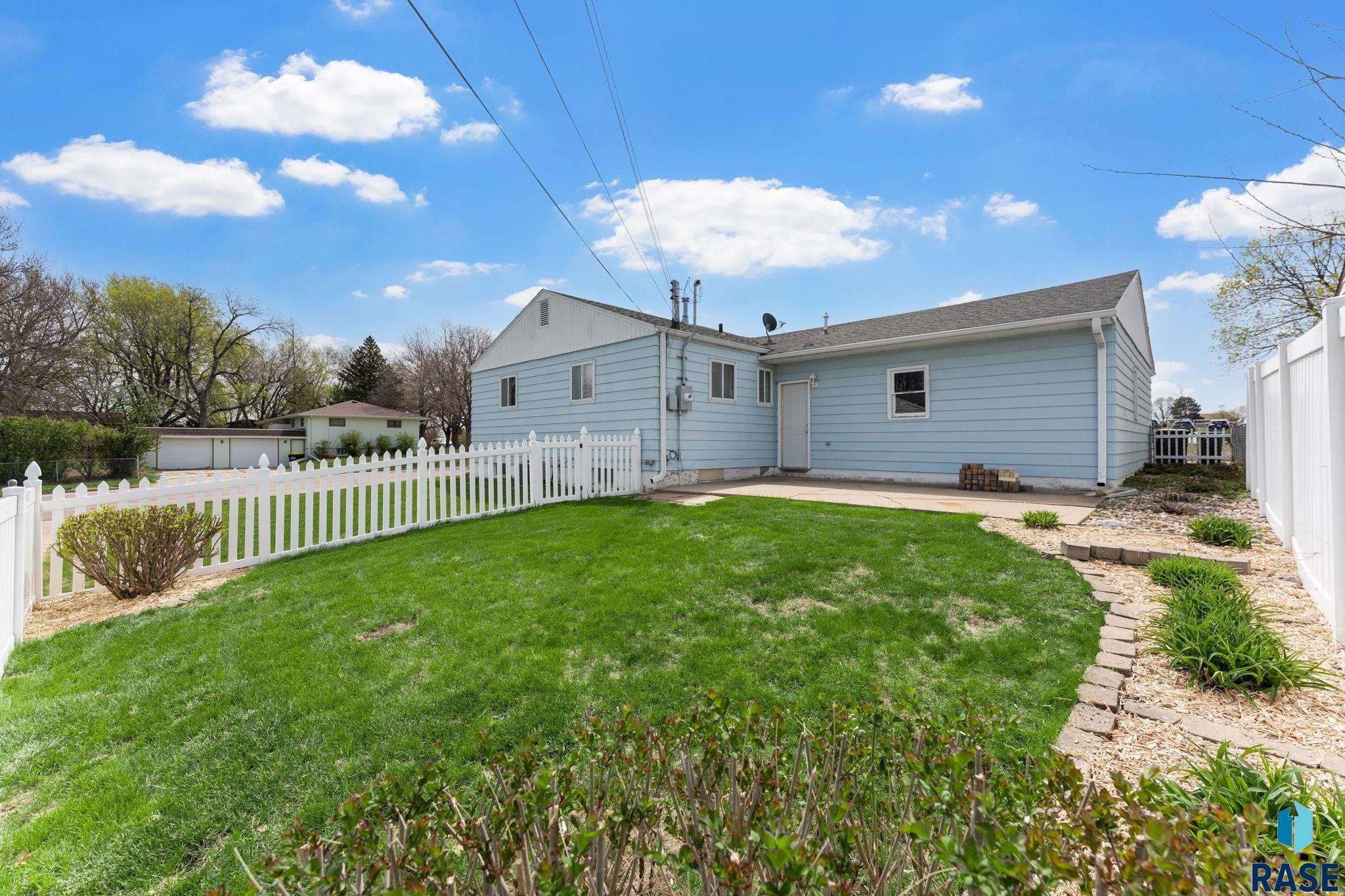 933 Bahnson Ave Avenue, Sioux Falls, New Jersey image 38
