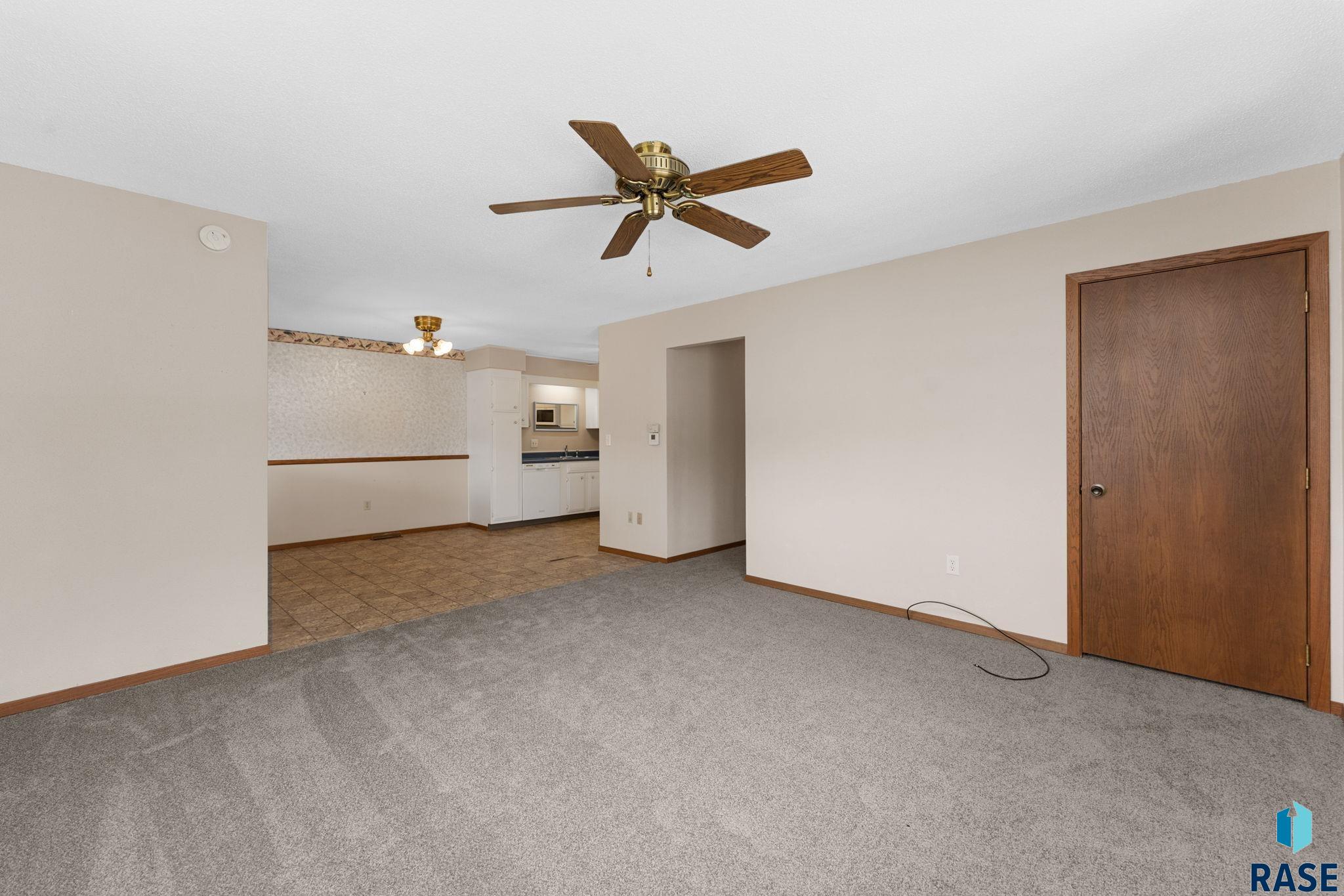 933 Bahnson Ave Avenue, Sioux Falls, New Jersey image 13