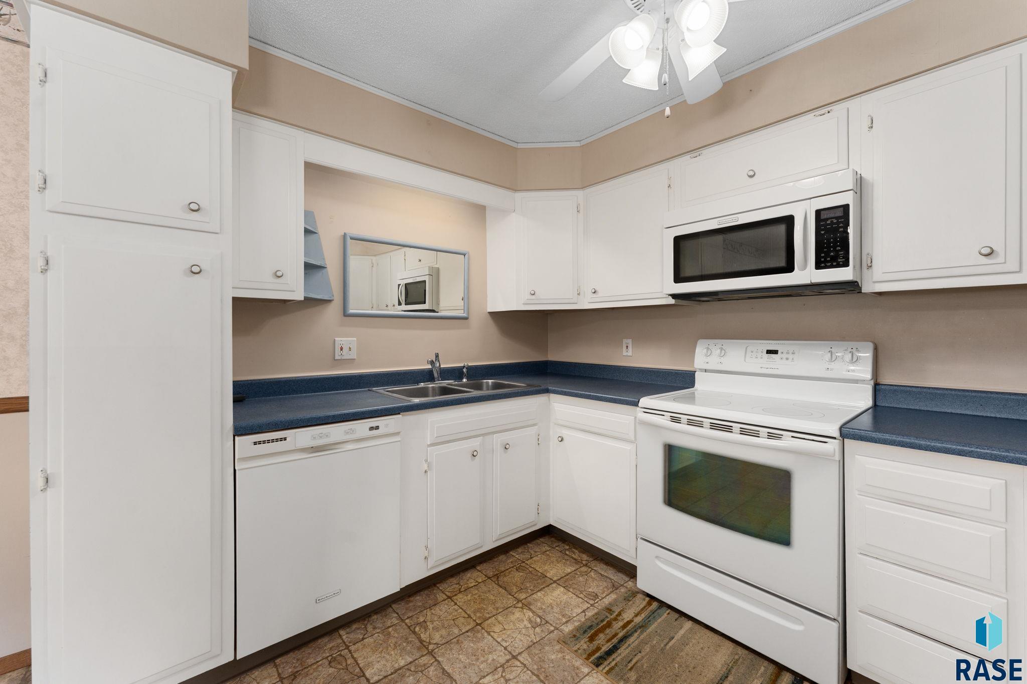 933 Bahnson Ave Avenue, Sioux Falls, New Jersey image 6