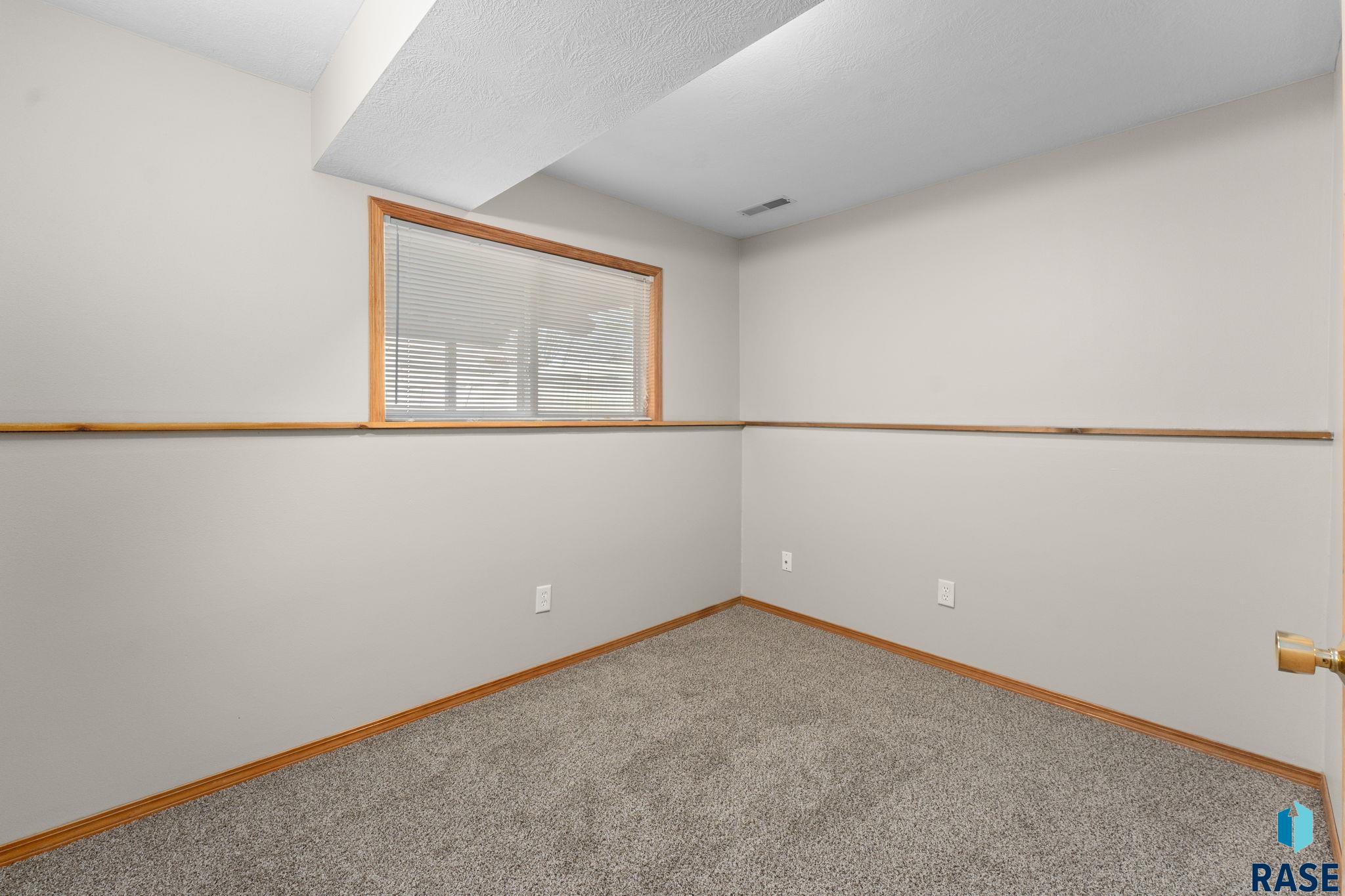 6320 W 66th St Street, Sioux Falls, New Jersey image 15