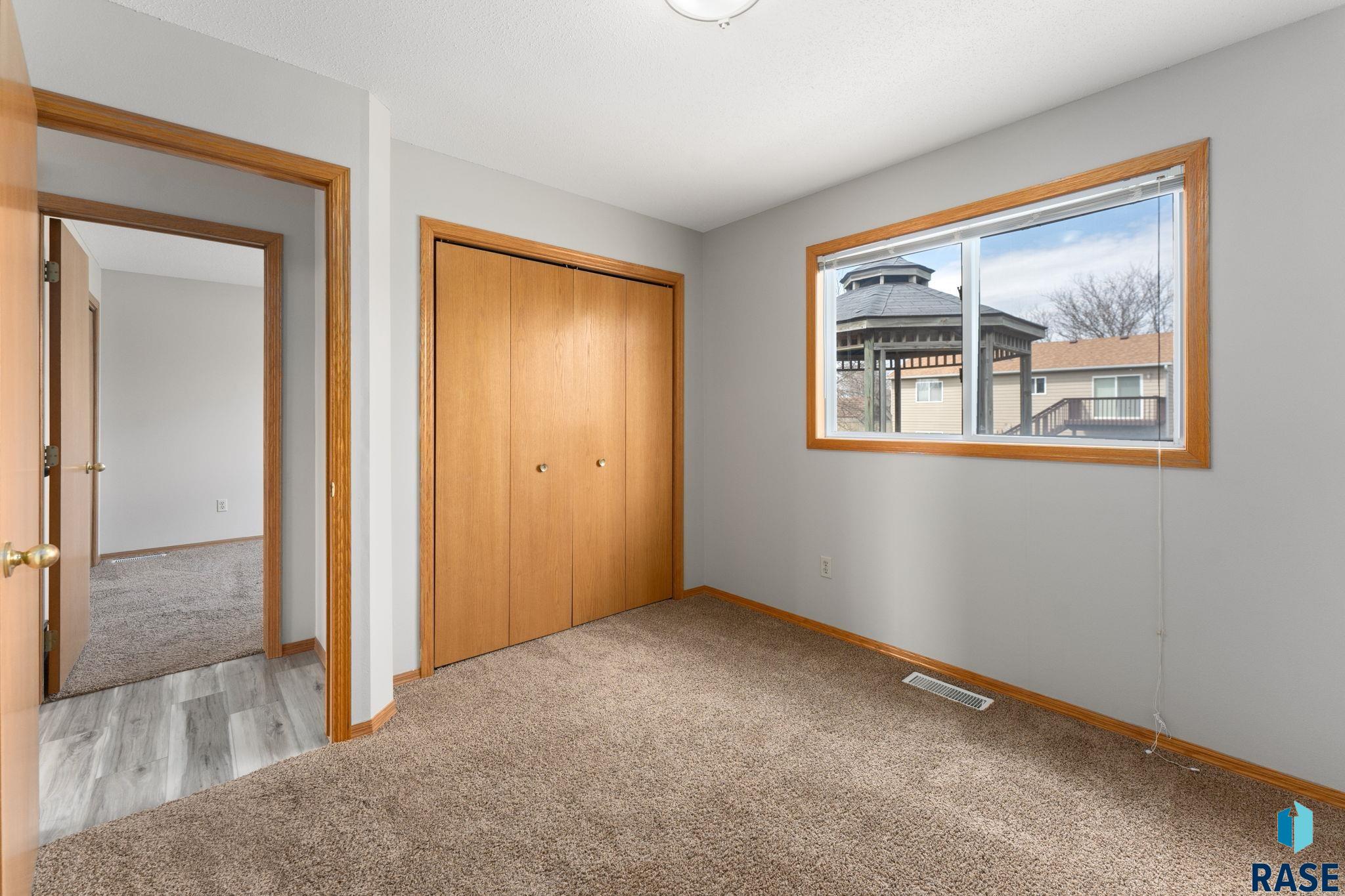 6320 W 66th St Street, Sioux Falls, New Jersey image 9