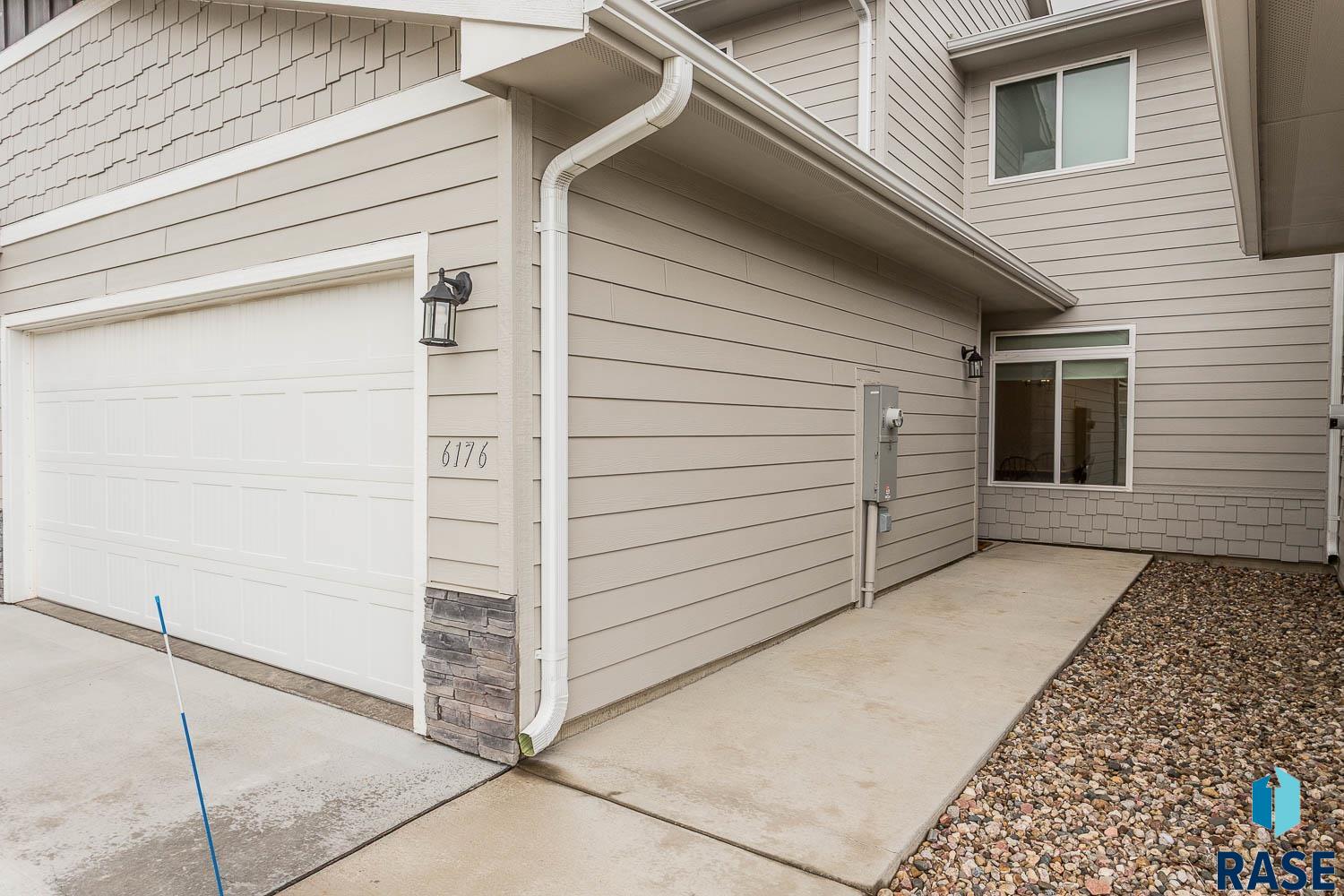 6176 S Alki Pl Place, Sioux Falls, New Jersey image 2