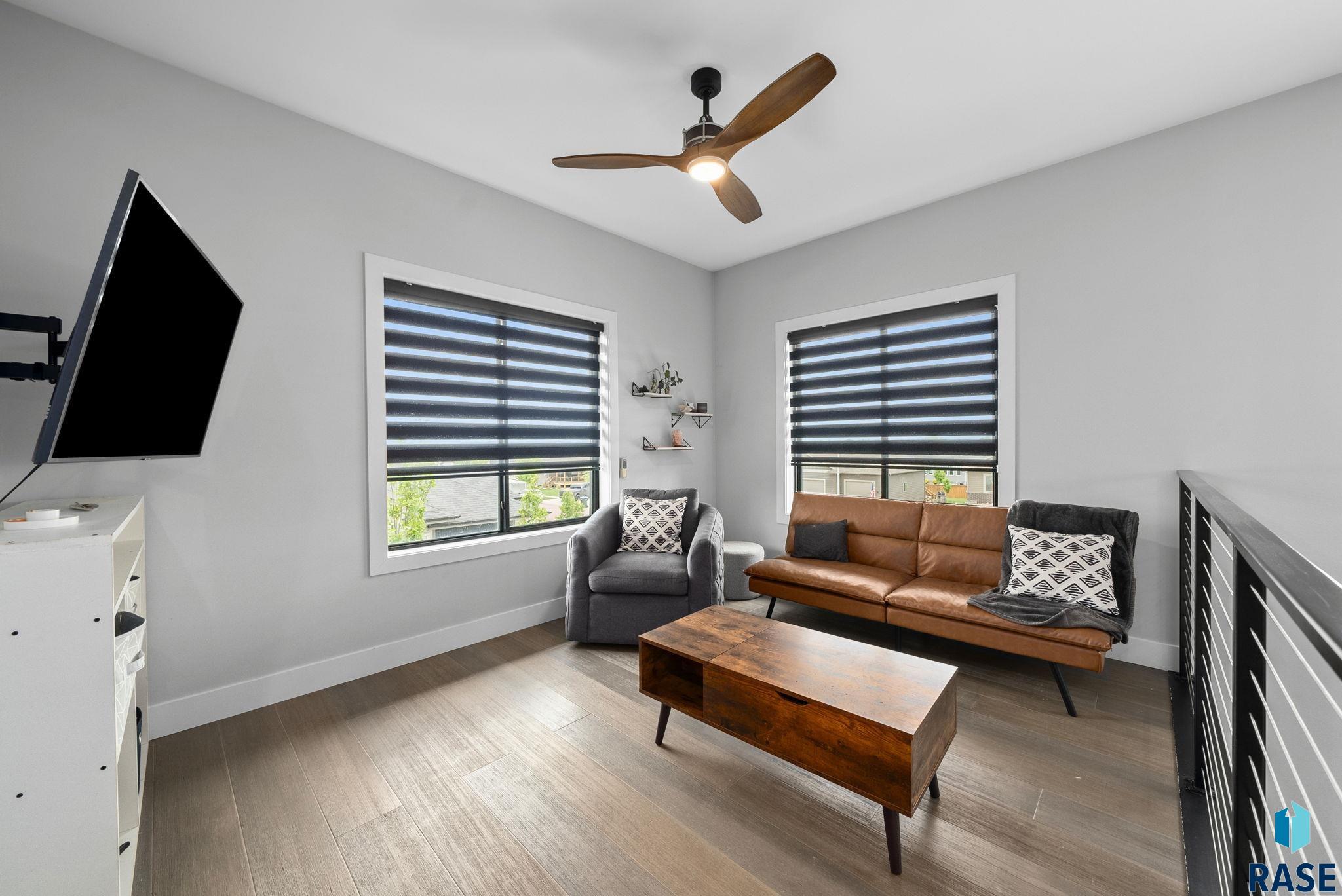 Sioux Falls, South Dakota 57107, United States, 4 Bedrooms Bedrooms, ,3 BathroomsBathrooms,Residential,Active,140391