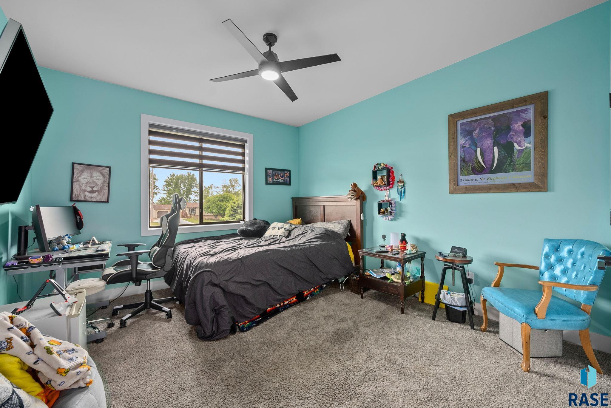 Sioux Falls, South Dakota 57107, United States, 4 Bedrooms Bedrooms, ,3 BathroomsBathrooms,Residential,Active,140391