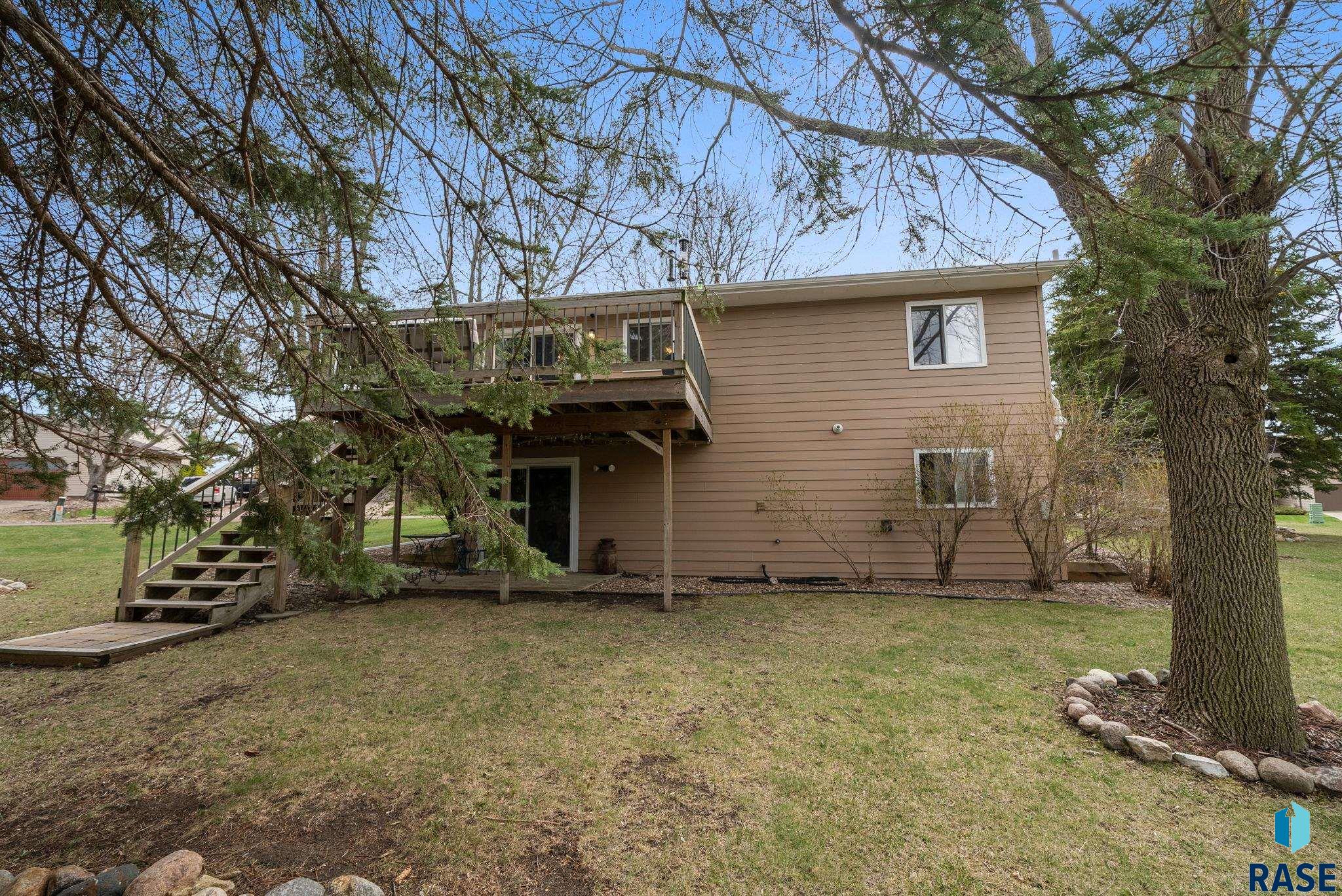 Sioux Falls, South Dakota 57110, United States, 3 Bedrooms Bedrooms, ,2 BathroomsBathrooms,Residential,Pending,117782