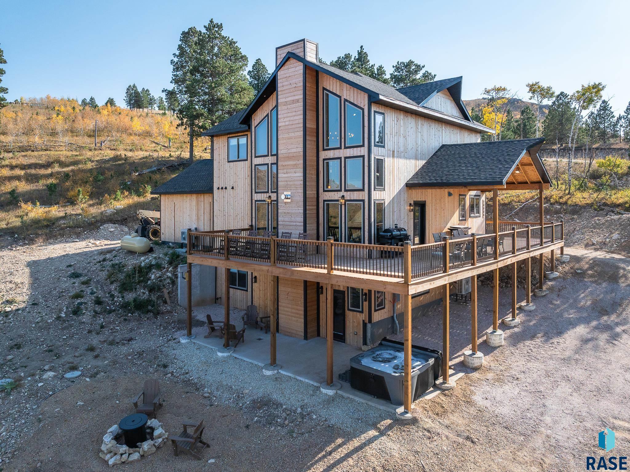 Sturgis, South Dakota 57785, United States, 5 Bedrooms Bedrooms, ,6 BathroomsBathrooms,Residential,Active,37774