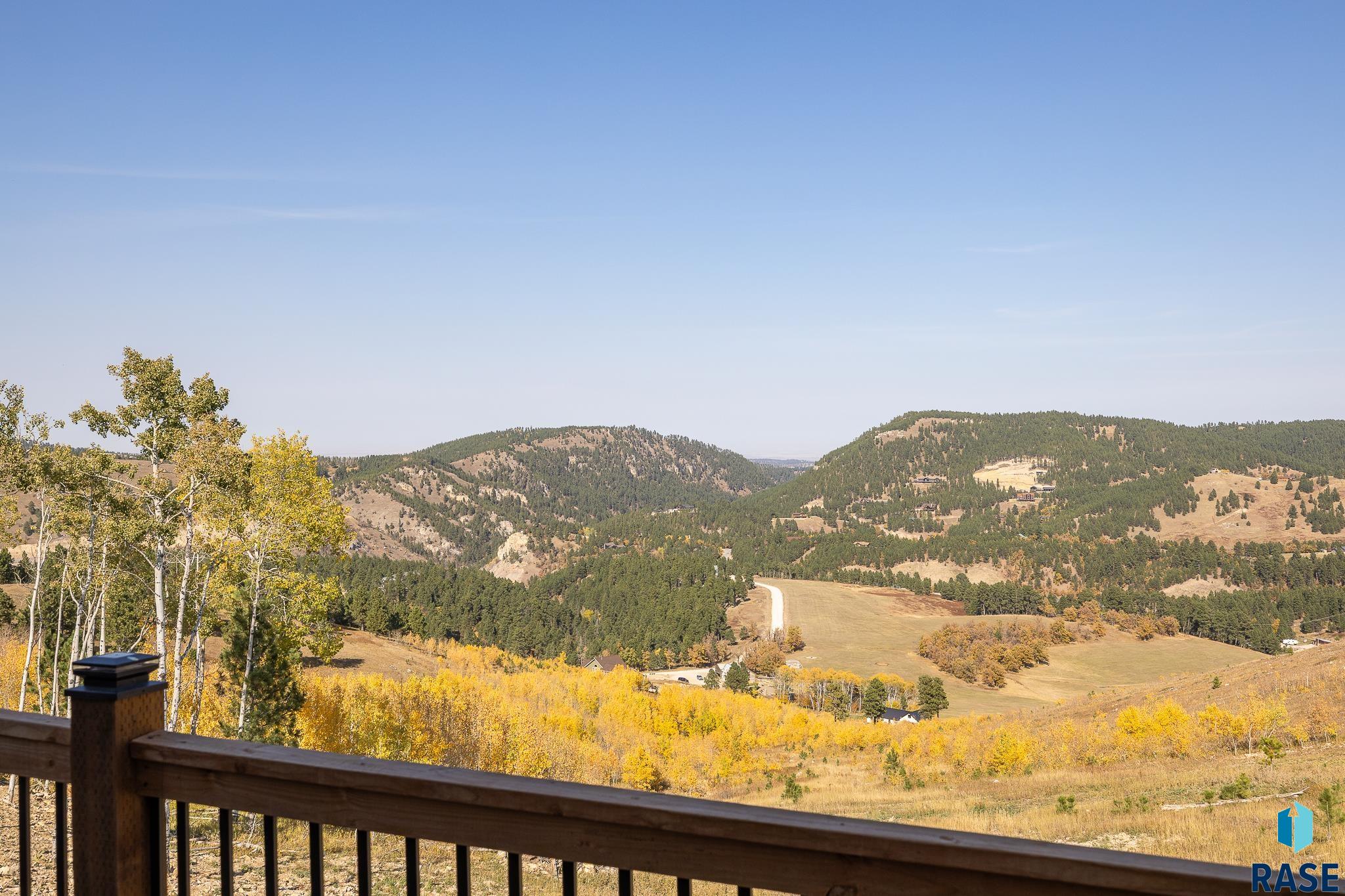 Sturgis, South Dakota 57785, United States, 5 Bedrooms Bedrooms, ,6 BathroomsBathrooms,Residential,Active,37774