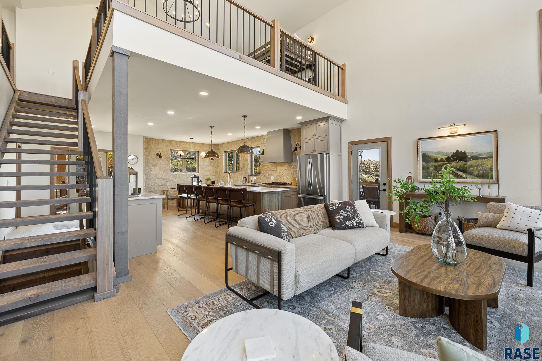 Sturgis, South Dakota 57785, United States, 5 Bedrooms Bedrooms, ,6 BathroomsBathrooms,Residential,Active,37774