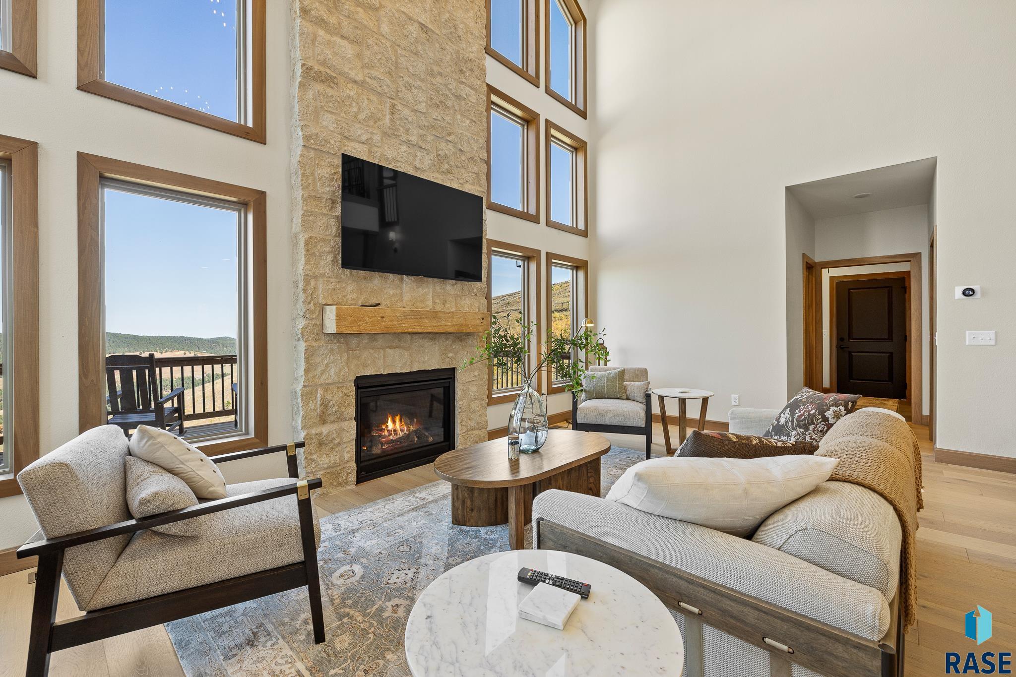 Sturgis, South Dakota 57785, United States, 5 Bedrooms Bedrooms, ,6 BathroomsBathrooms,Residential,Active,37774