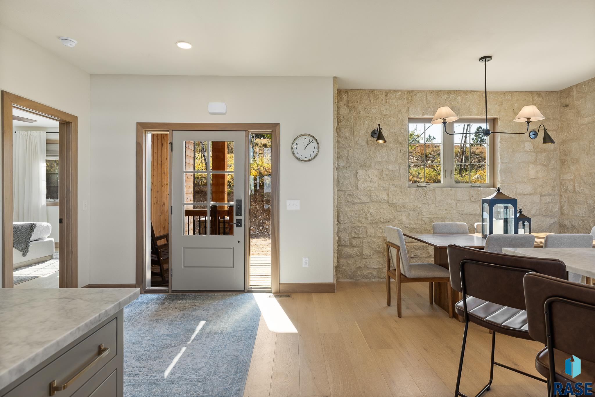 Sturgis, South Dakota 57785, United States, 5 Bedrooms Bedrooms, ,6 BathroomsBathrooms,Residential,Active,37774