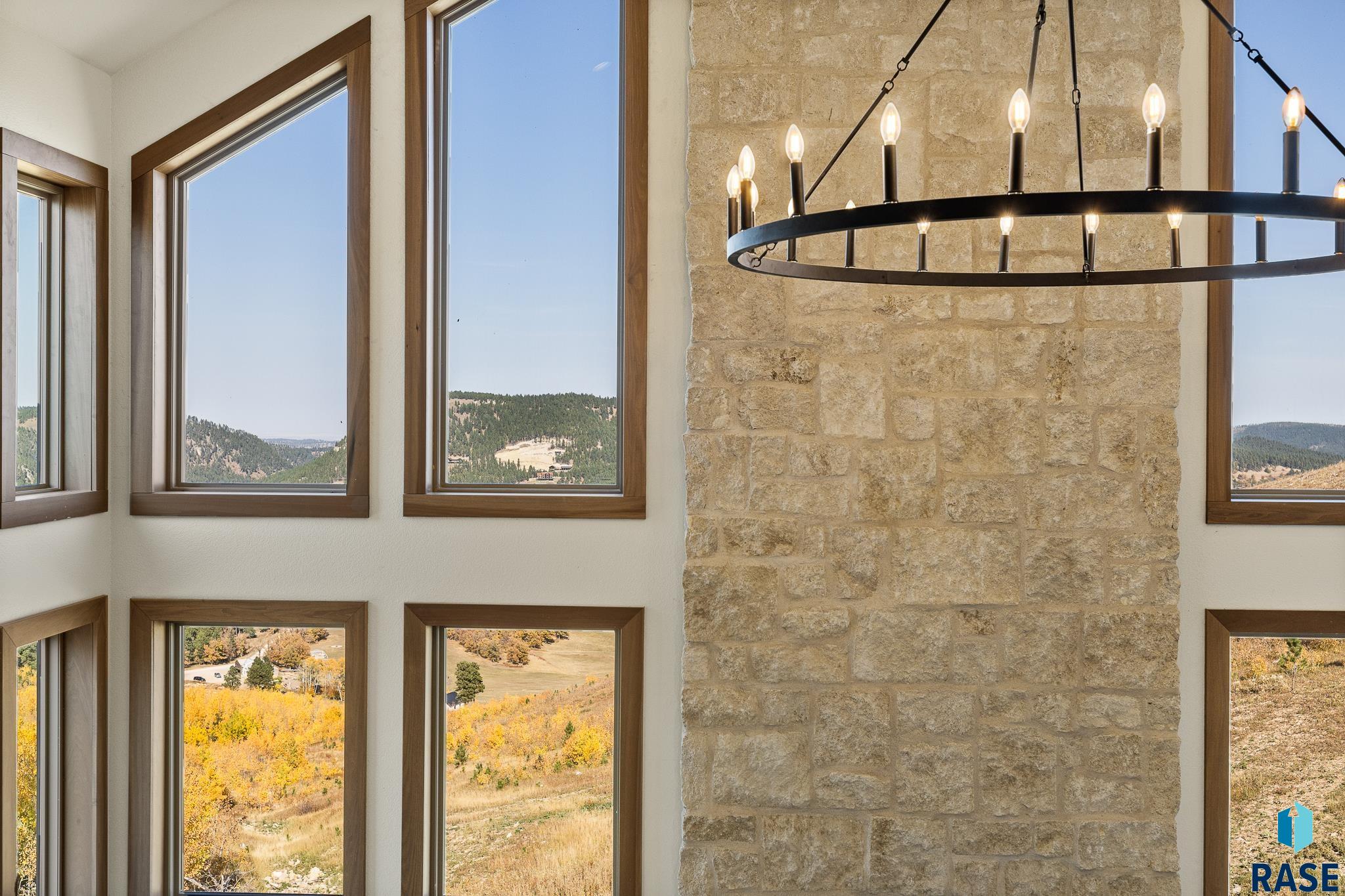 Sturgis, South Dakota 57785, United States, 5 Bedrooms Bedrooms, ,6 BathroomsBathrooms,Residential,Active,37774