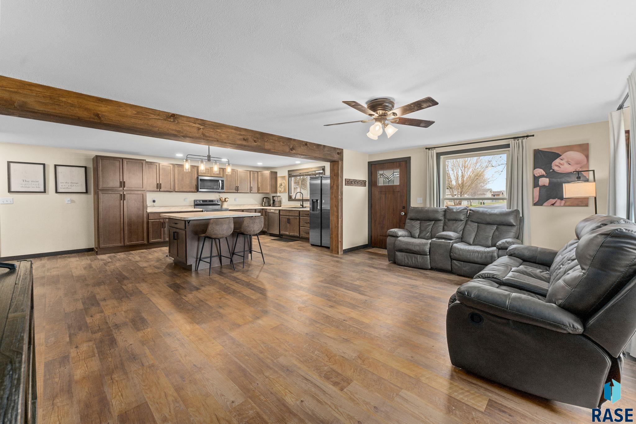 919 S Academy St Street, Lennox, South Dakota image 16