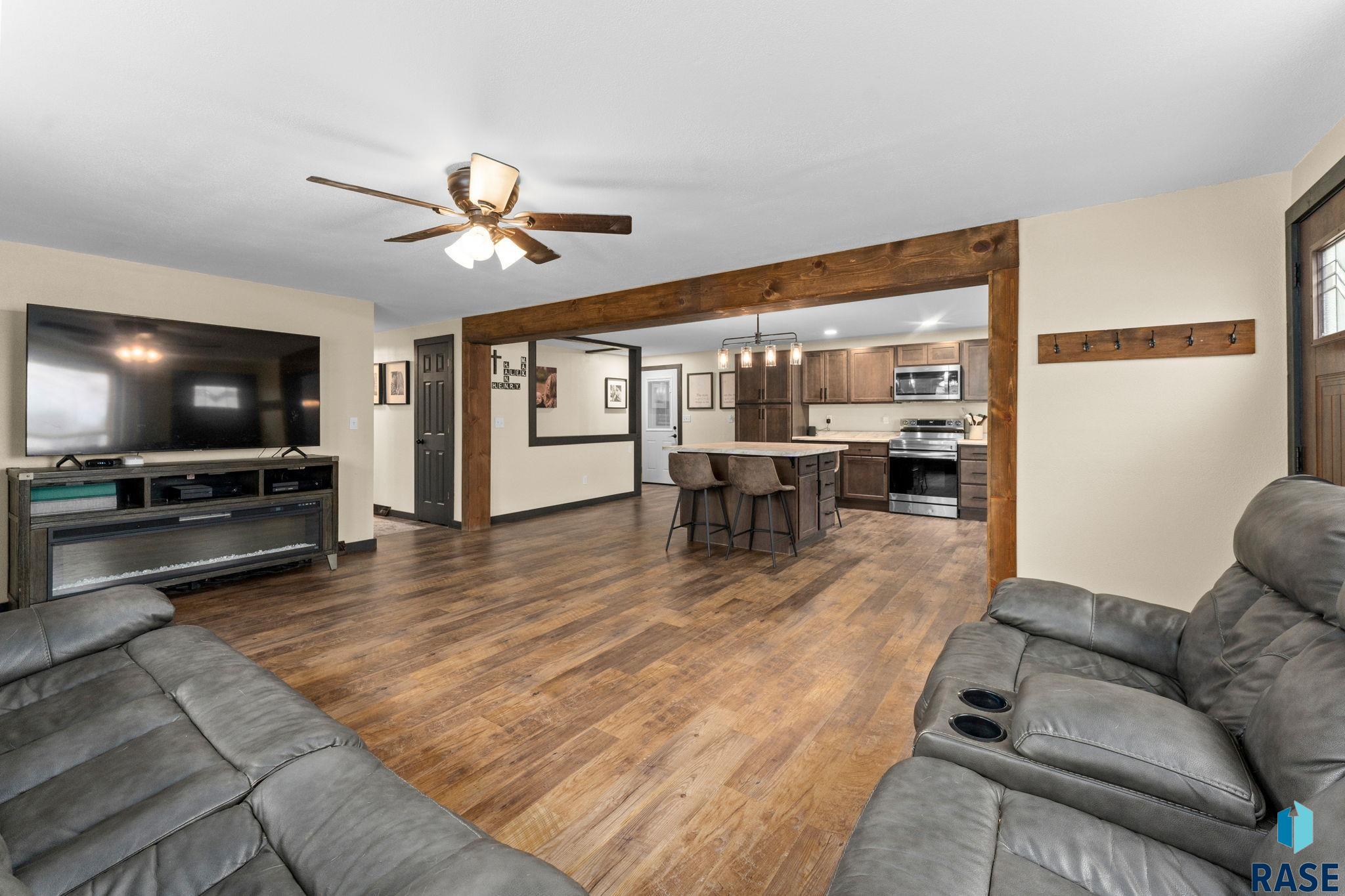 919 S Academy St Street, Lennox, South Dakota image 17