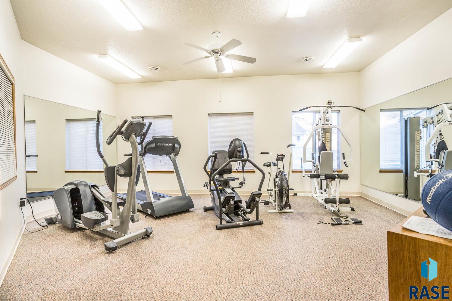 7219 S Witzke Pl Place, Sioux Falls, New Jersey image 36