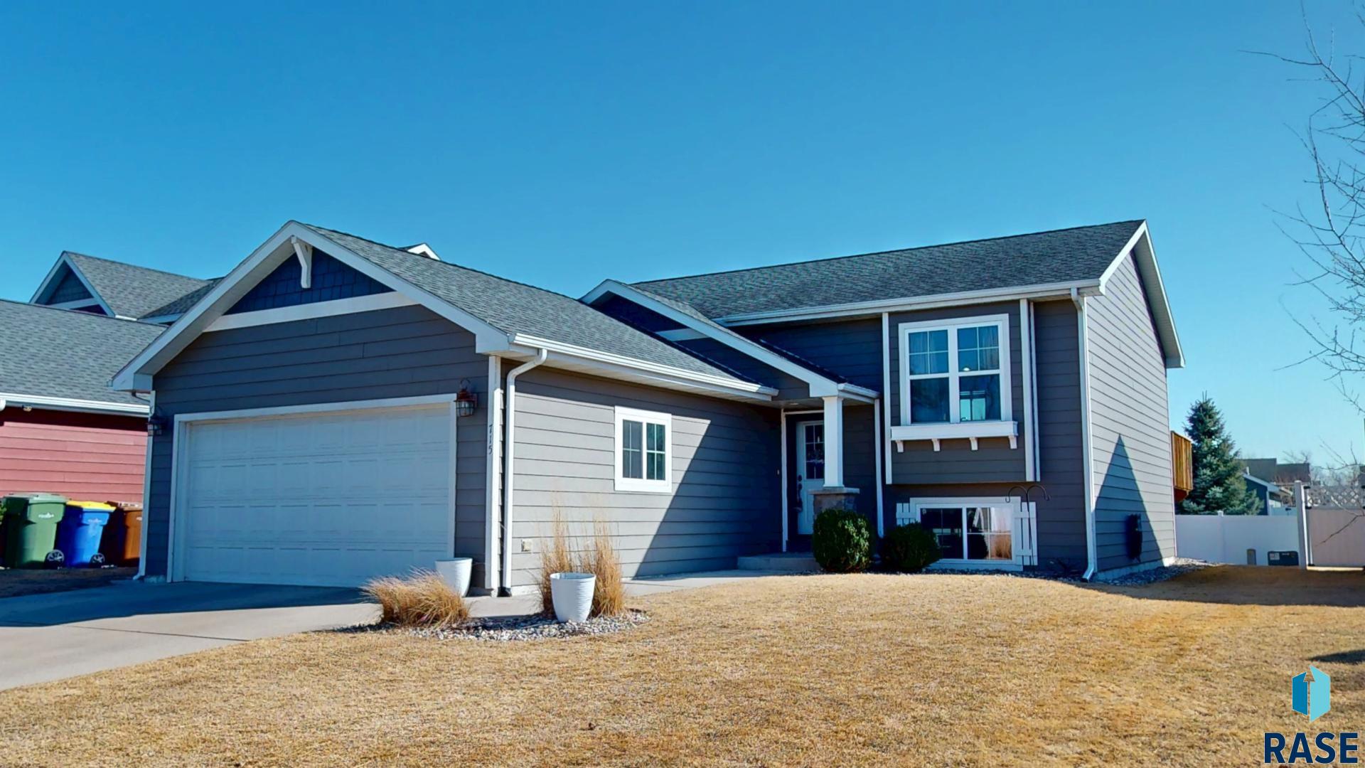 715 Napa Valley St Street, Brookings, South Dakota image 1