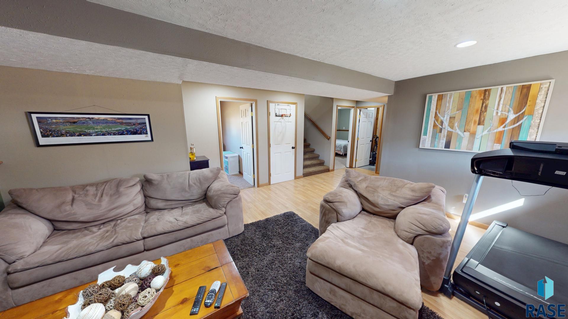 715 Napa Valley St Street, Brookings, South Dakota image 22
