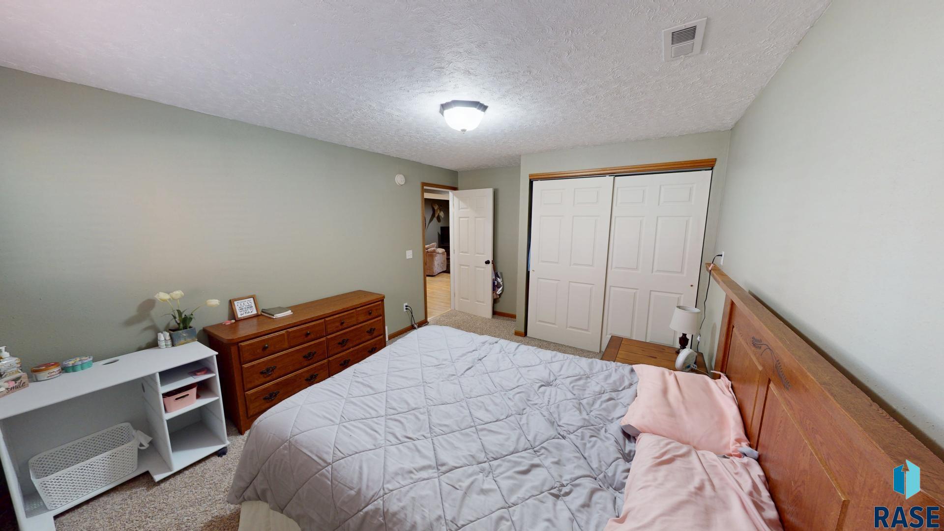 715 Napa Valley St Street, Brookings, South Dakota image 25