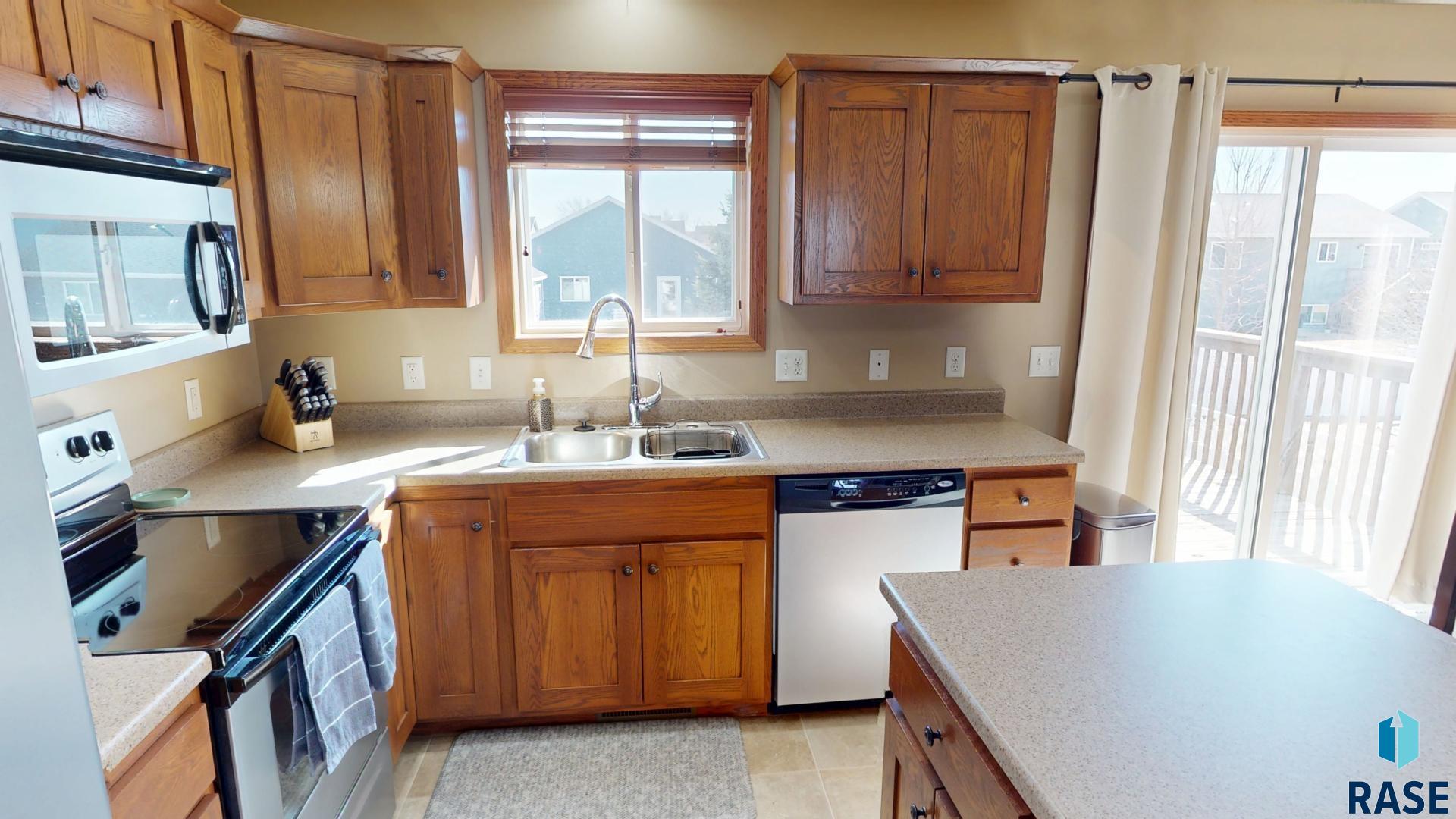 715 Napa Valley St Street, Brookings, South Dakota image 11