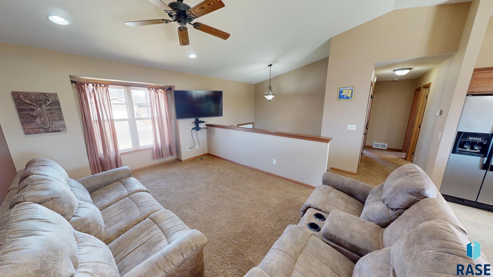 715 Napa Valley St Street, Brookings, South Dakota image 5