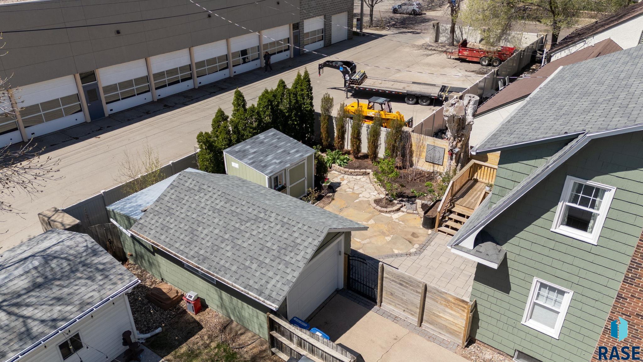 Sioux Falls, South Dakota 57105, United States, 3 Bedrooms Bedrooms, ,2 BathroomsBathrooms,Residential,Active,119544