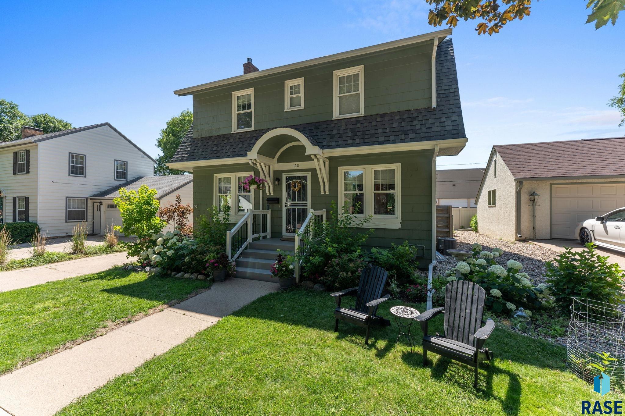 Sioux Falls, South Dakota 57105, United States, 3 Bedrooms Bedrooms, ,2 BathroomsBathrooms,Residential,Active,119544