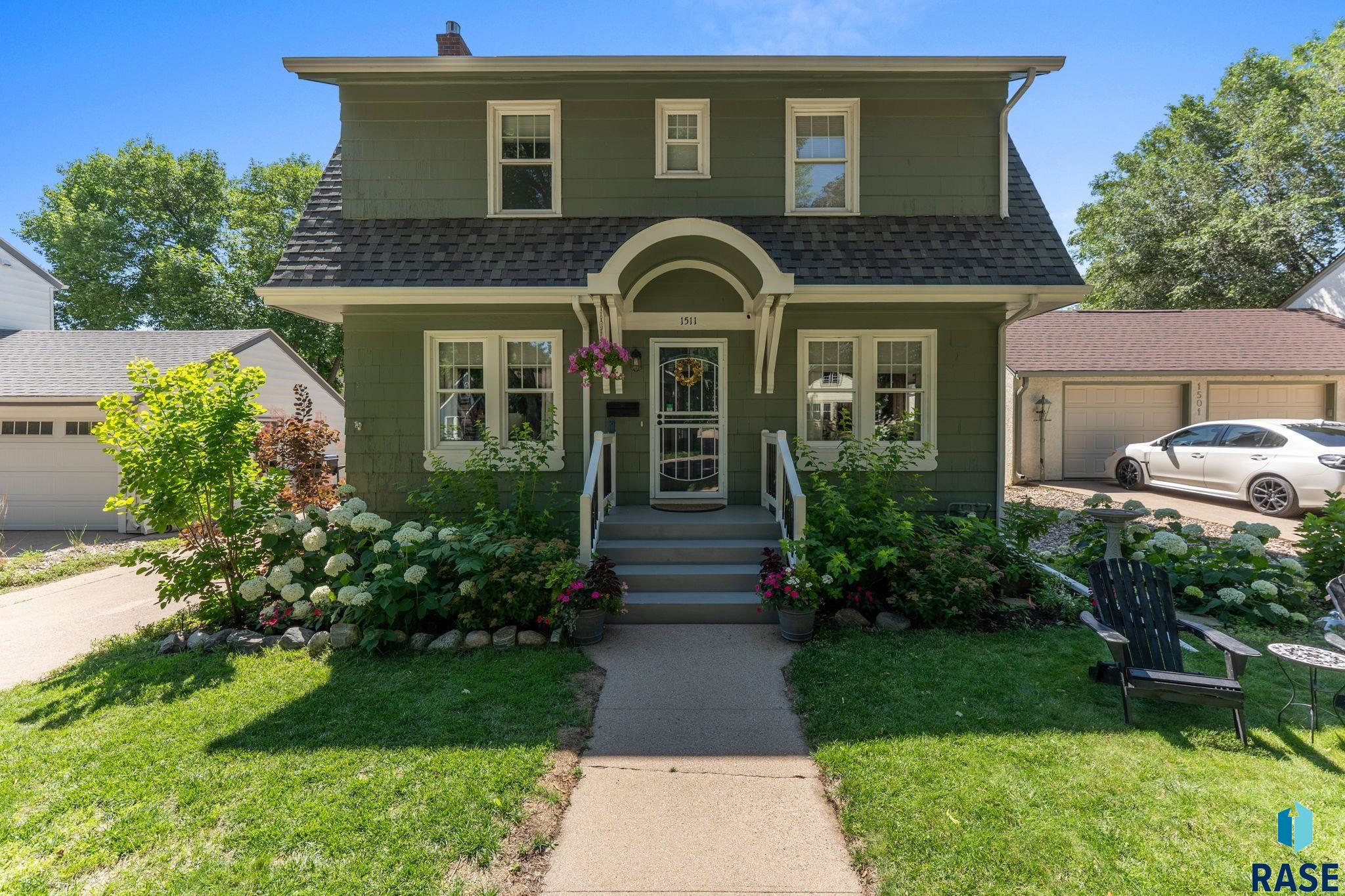 Sioux Falls, South Dakota 57105, United States, 3 Bedrooms Bedrooms, ,2 BathroomsBathrooms,Residential,Active,119544