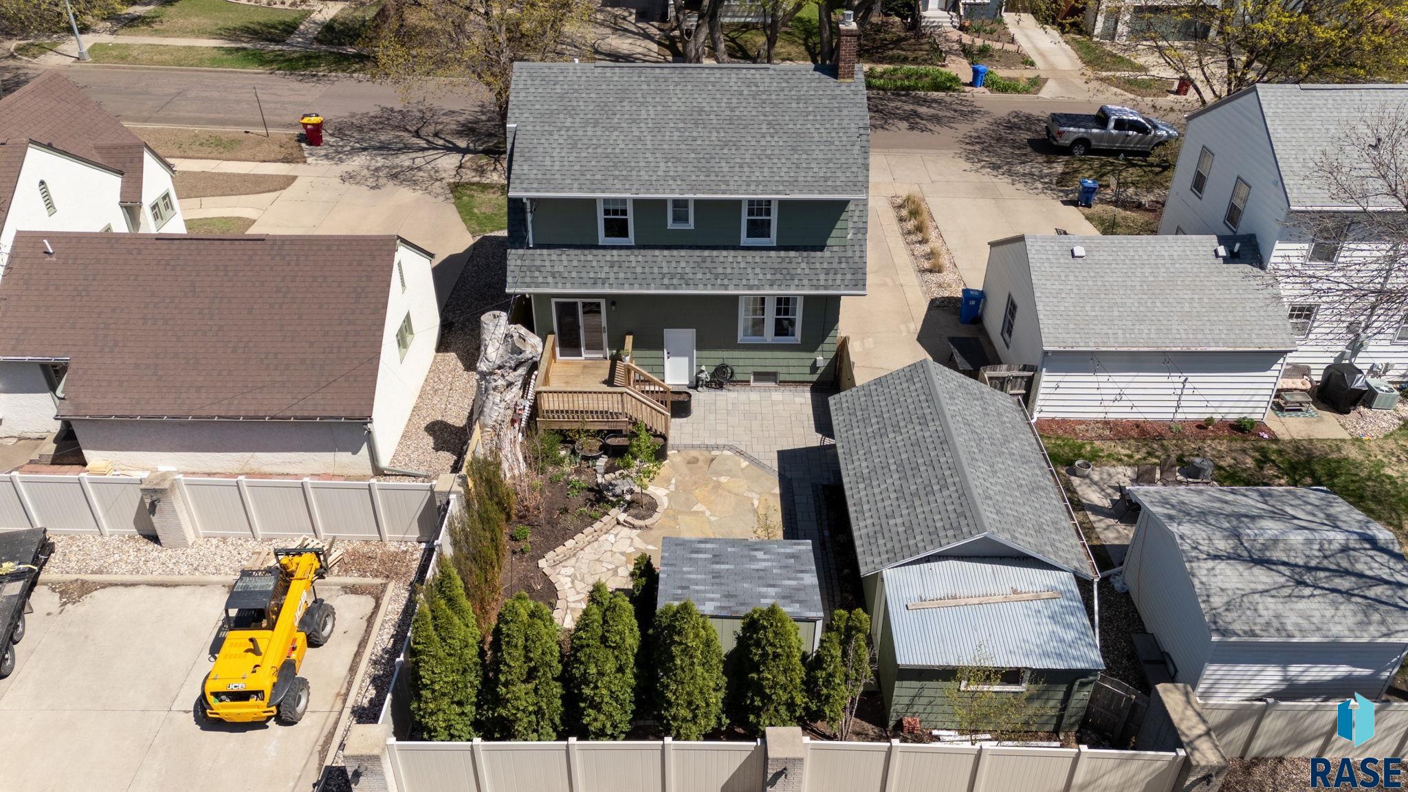 Sioux Falls, South Dakota 57105, United States, 3 Bedrooms Bedrooms, ,2 BathroomsBathrooms,Residential,Active,119544