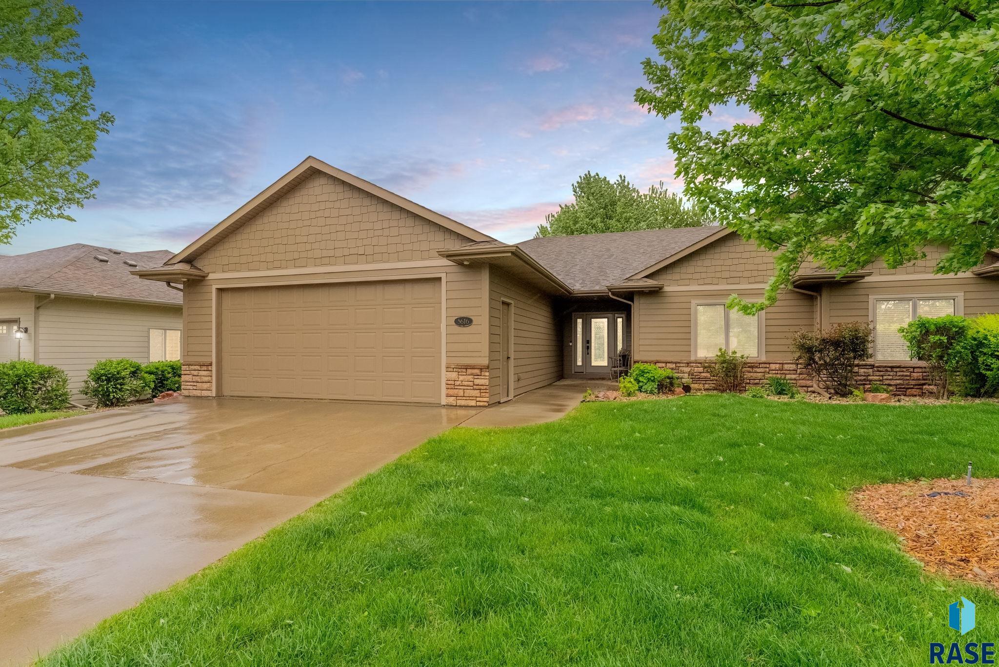 5616 S Shadow Wood Pl Place, Sioux Falls, New Jersey image 1