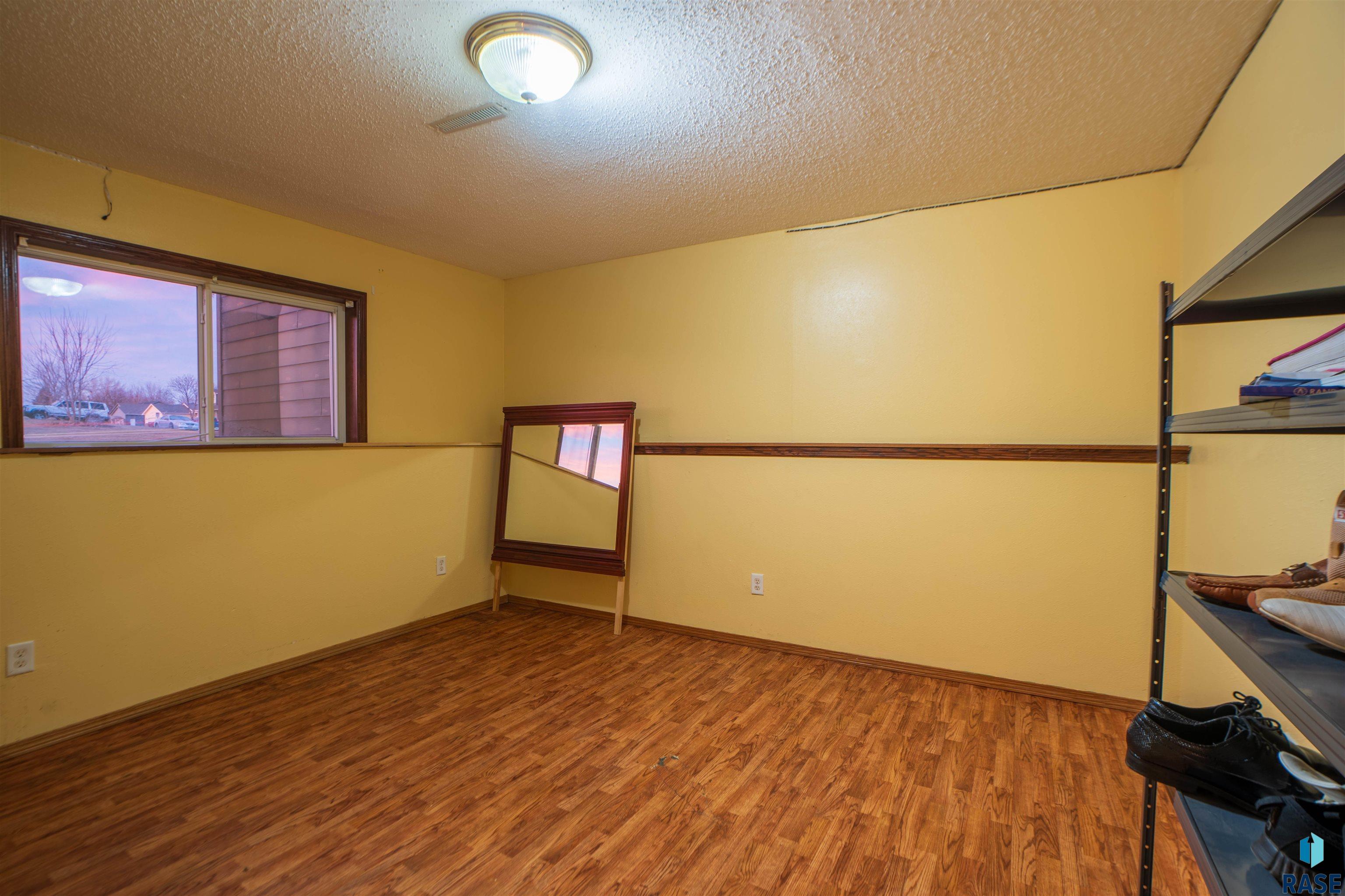 101 S Foss Ave Avenue, Sioux Falls, New Jersey image 22