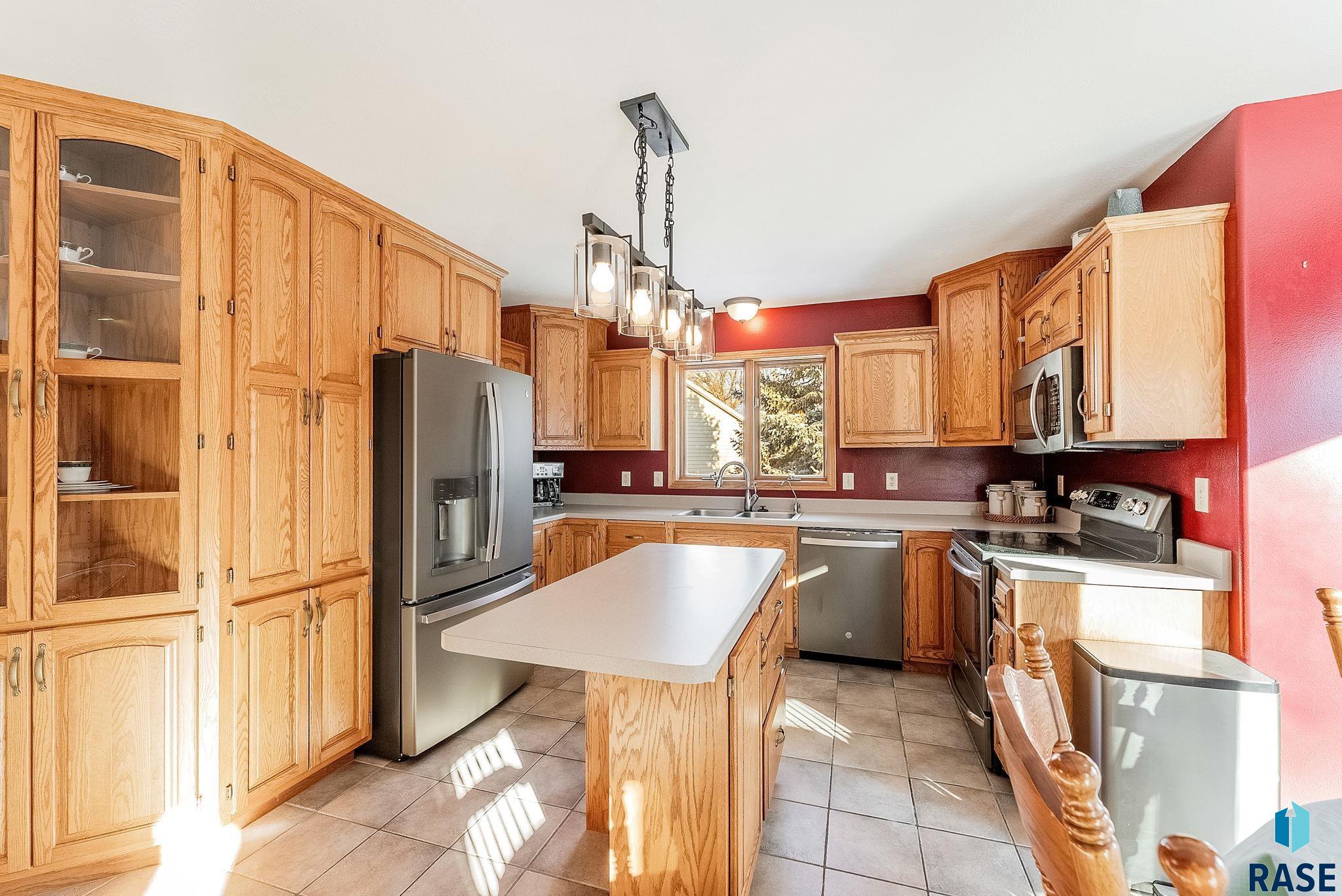 1804 S Strabane Cir Circle, Sioux Falls, South Dakota image 10