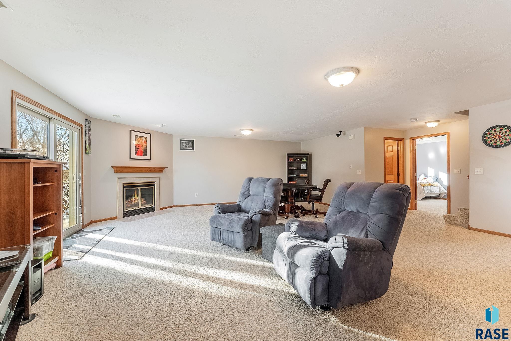 1804 S Strabane Cir Circle, Sioux Falls, South Dakota image 22