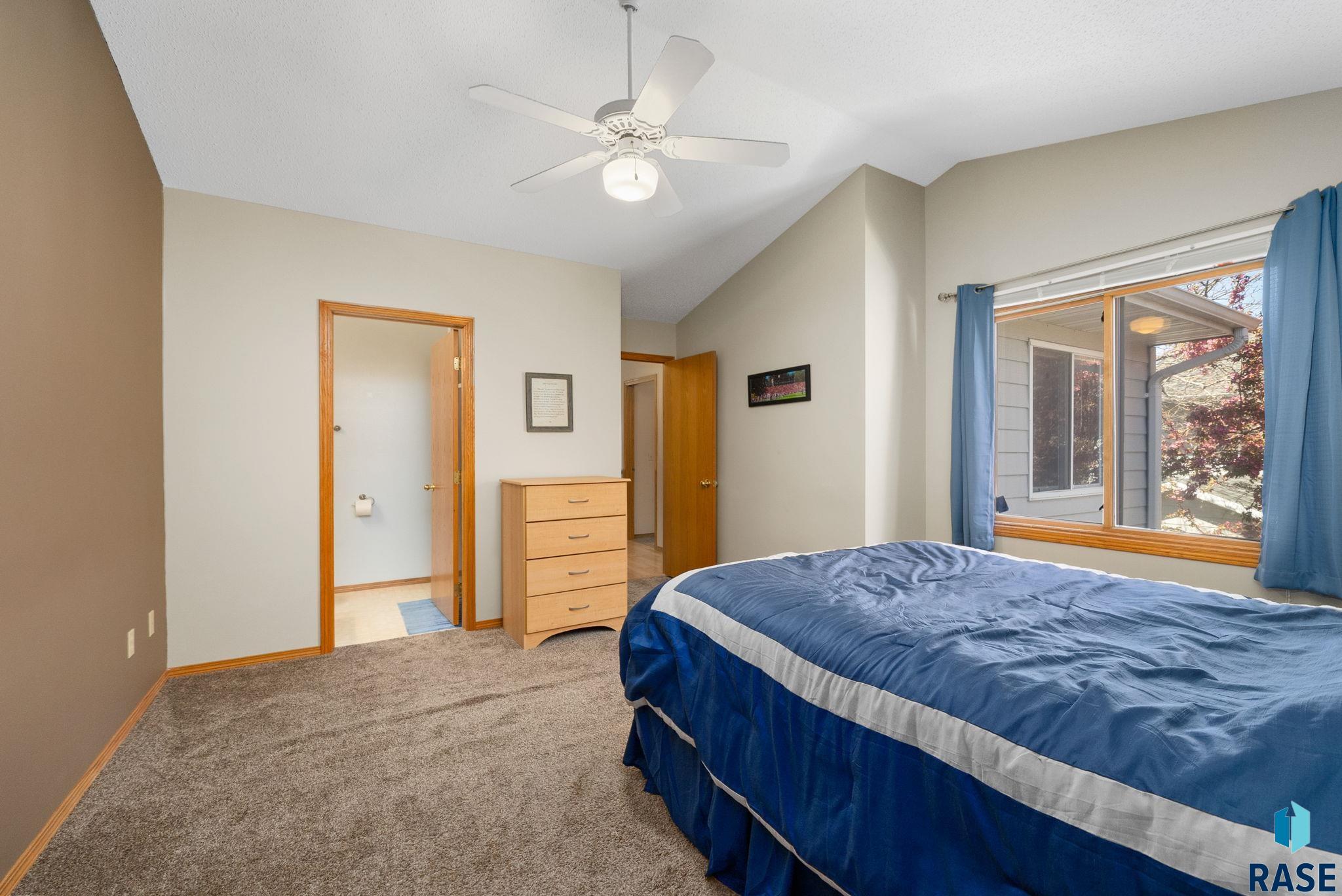 2103 S Holt Ave Avenue, Sioux Falls, New Jersey image 7