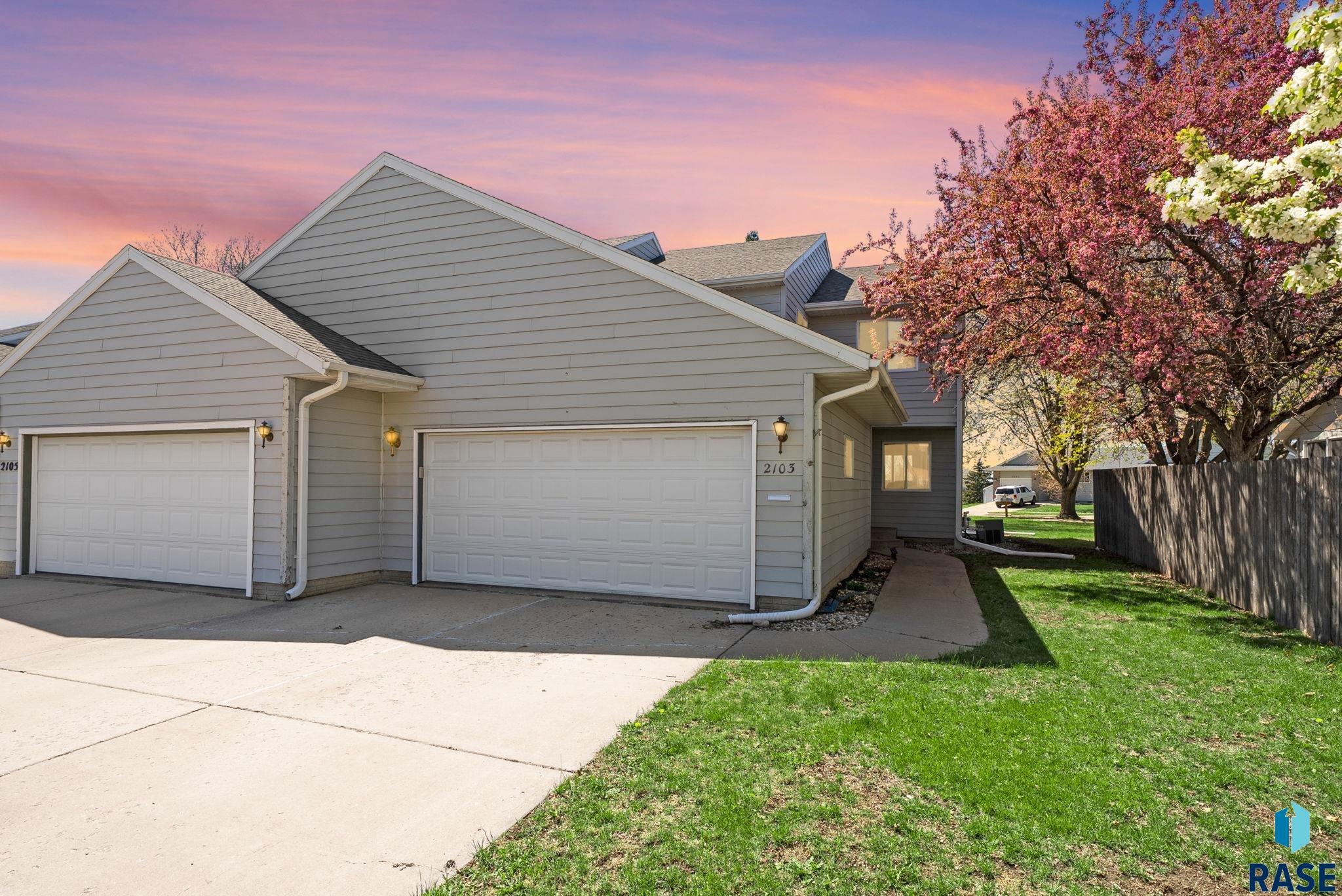 2103 S Holt Ave Avenue, Sioux Falls, New Jersey image 1