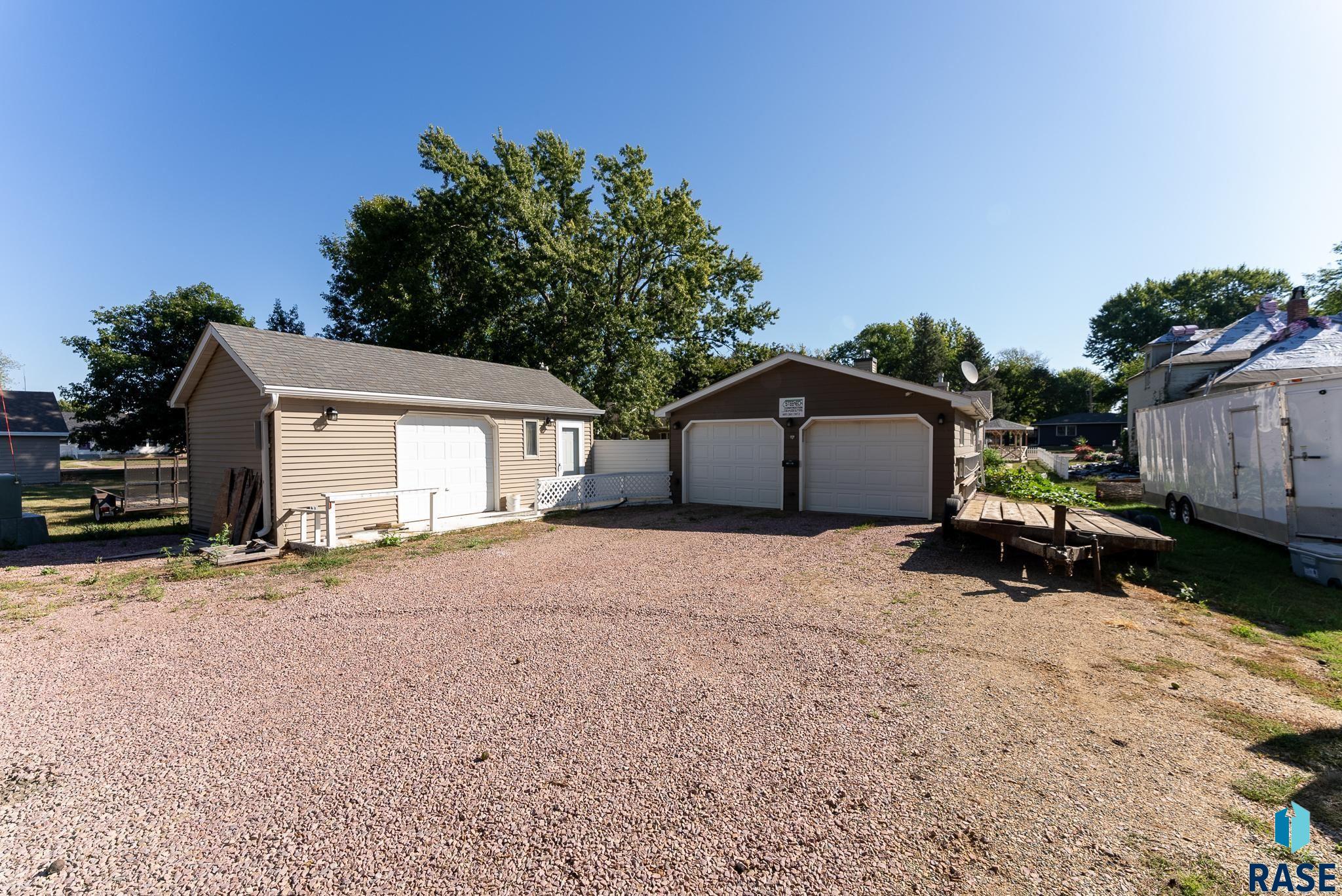 407 N 4th St Street, Beresford, South Dakota image 20