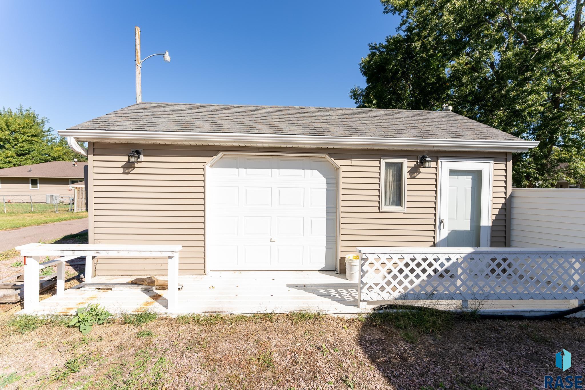 407 N 4th St Street, Beresford, South Dakota image 19