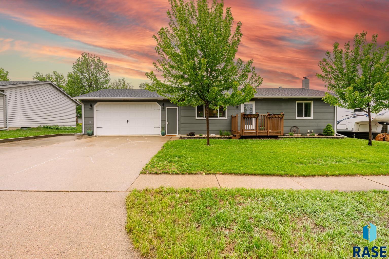 208 E Glennwood Dr Drive, Brandon, South Dakota image 6