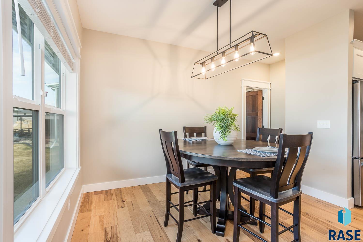 609 S Douglas Fir Ave Avenue, Sioux Falls, South Dakota image 13