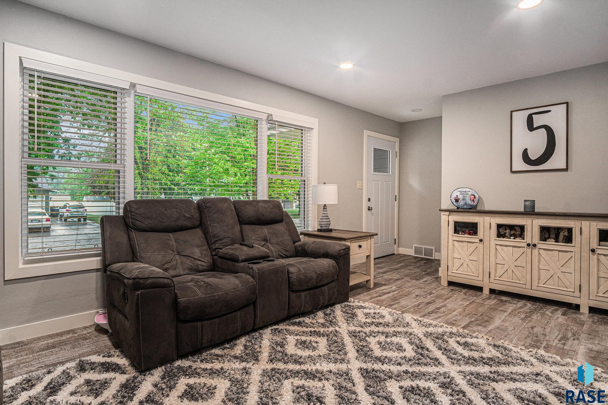 1034 N Elmwood Ave Avenue, Luverne, New Jersey image 4