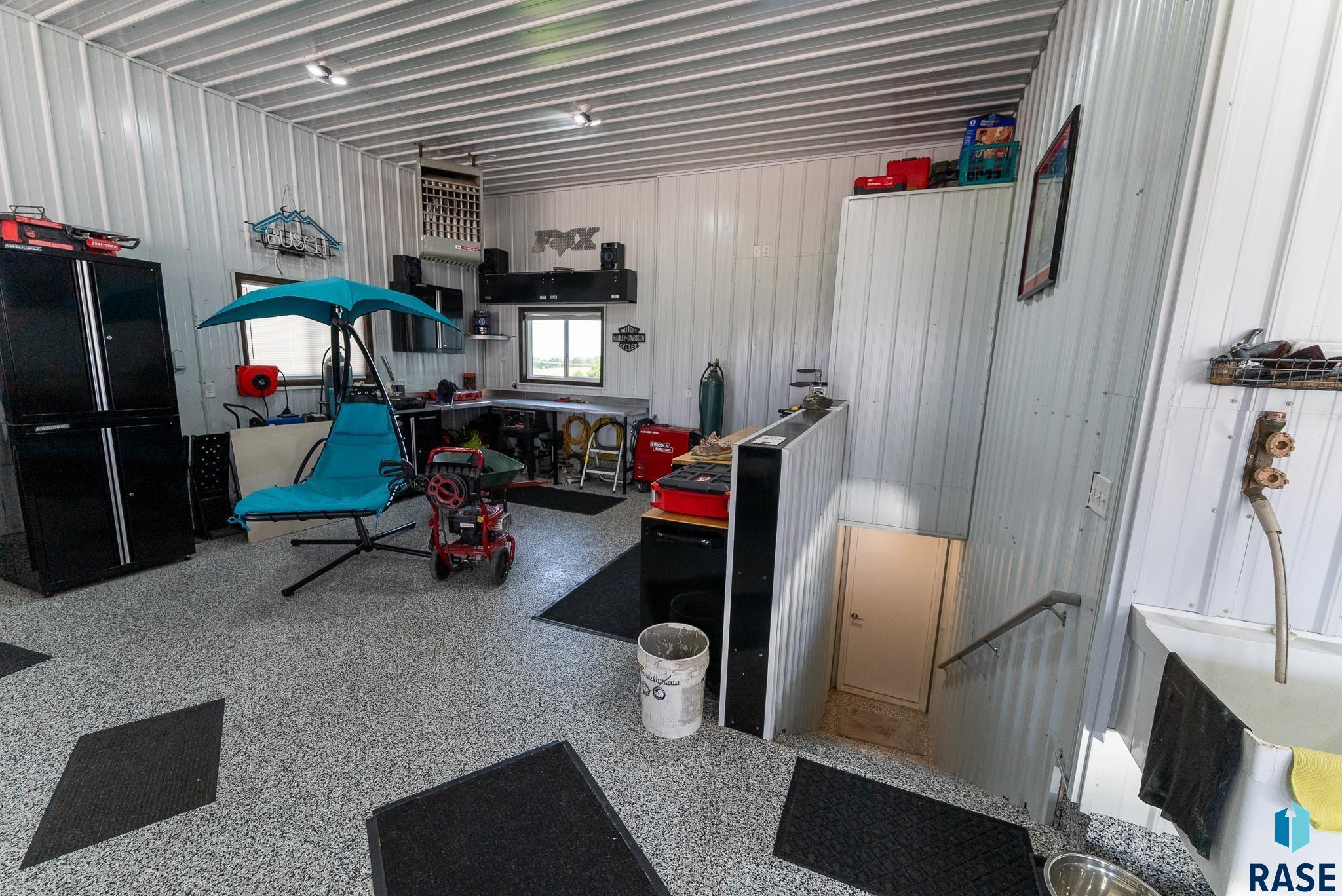 Sioux Falls, South Dakota 57110, United States, 2 Bedrooms Bedrooms, ,3 BathroomsBathrooms,Residential,Active,13204